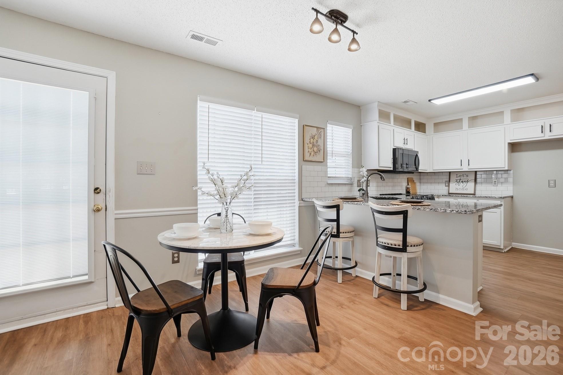 3947 Longwood Drive SW — Concord