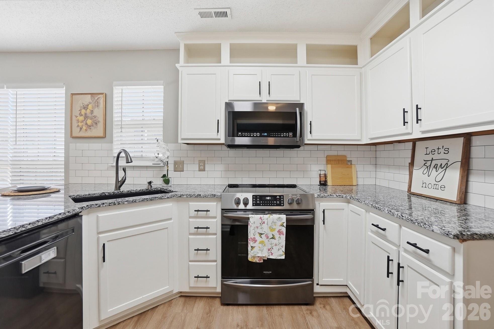 3947 Longwood Drive SW — Concord