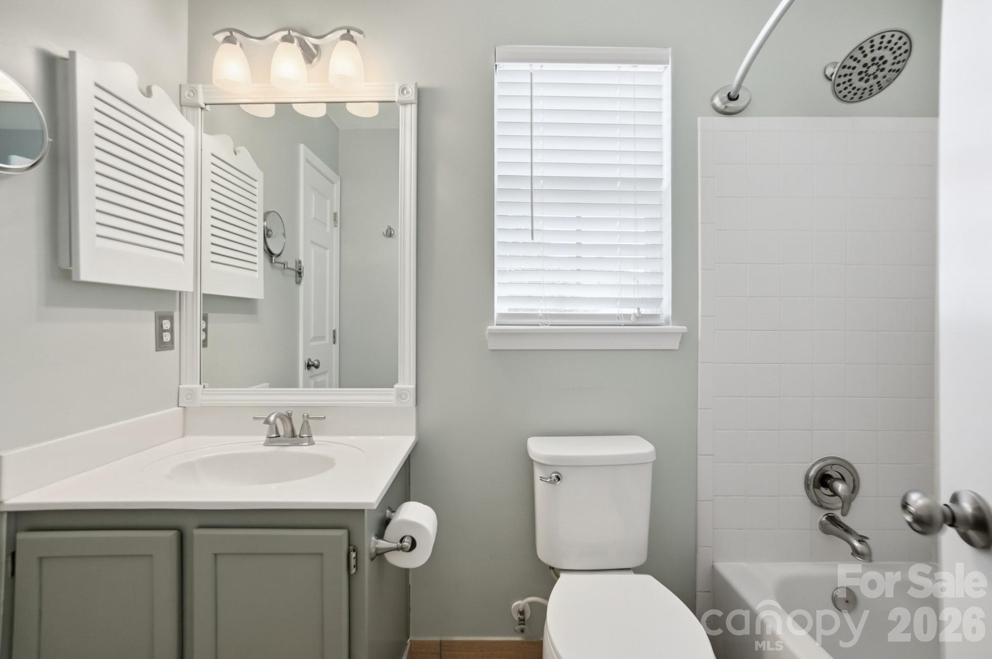3947 Longwood Drive SW — Concord