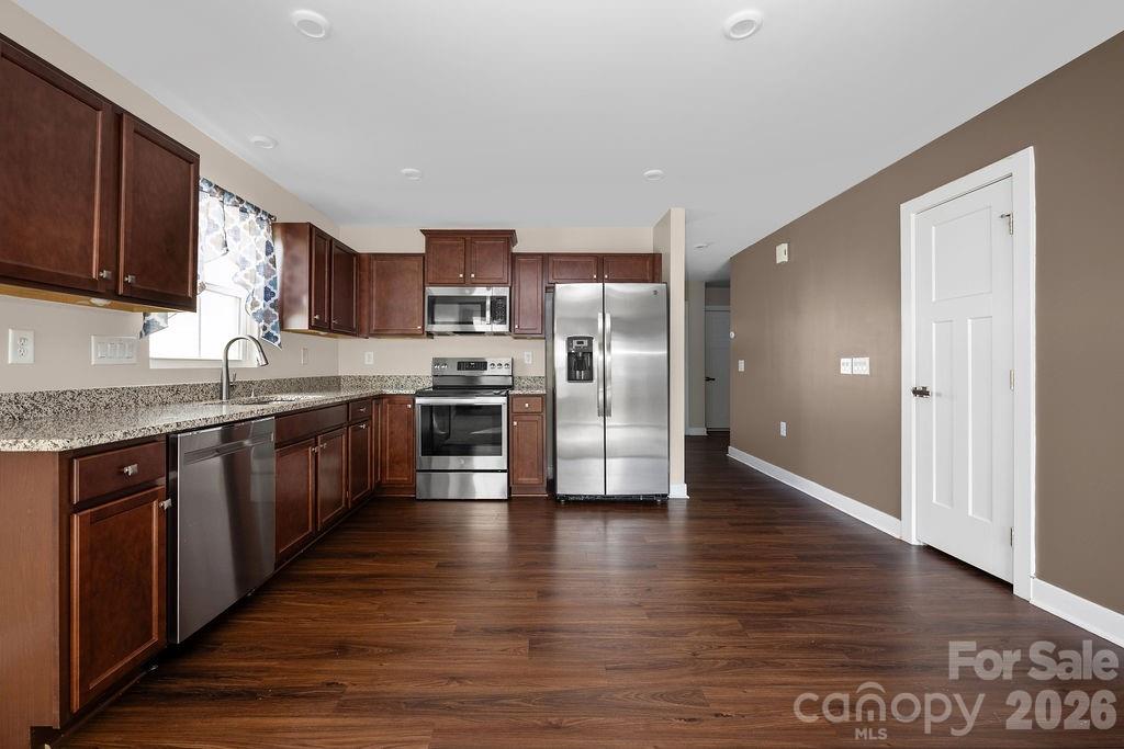 9747 Wardley Drive — Charlotte
