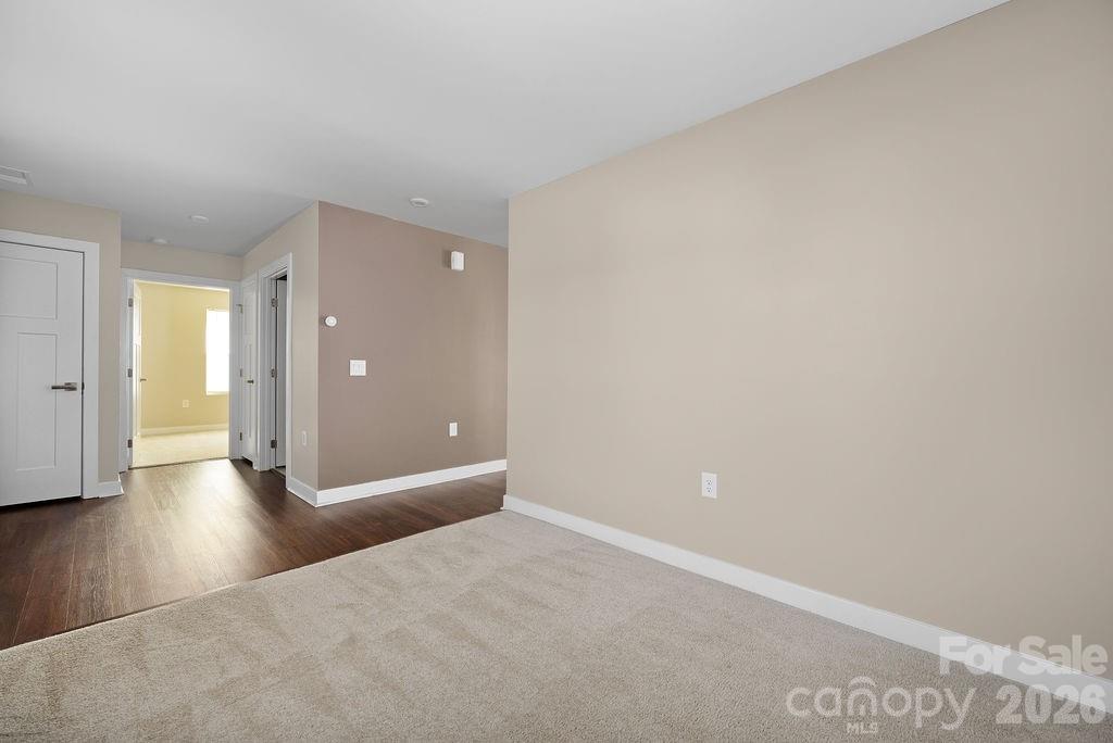 9747 Wardley Drive — Charlotte