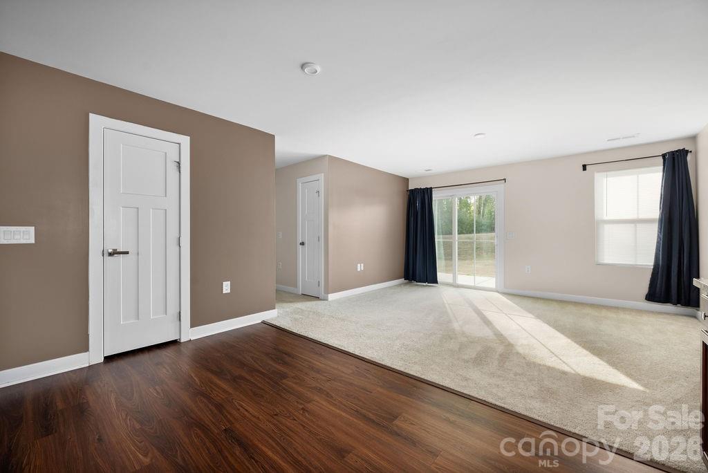 9747 Wardley Drive — Charlotte