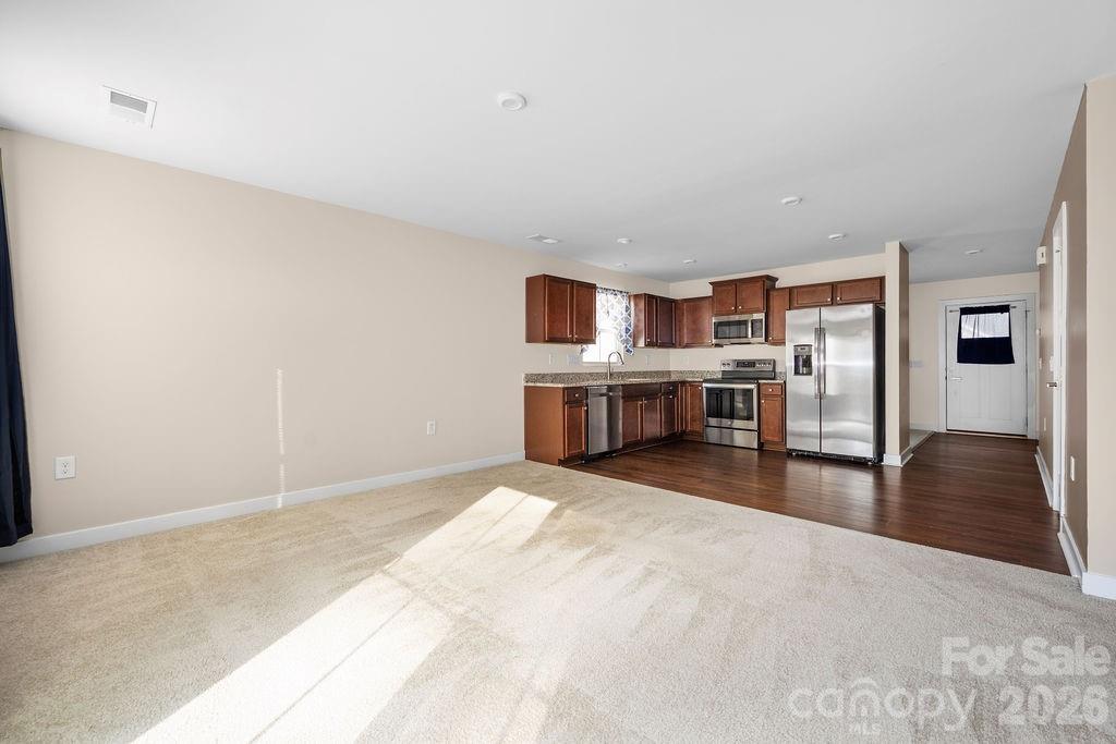 9747 Wardley Drive — Charlotte