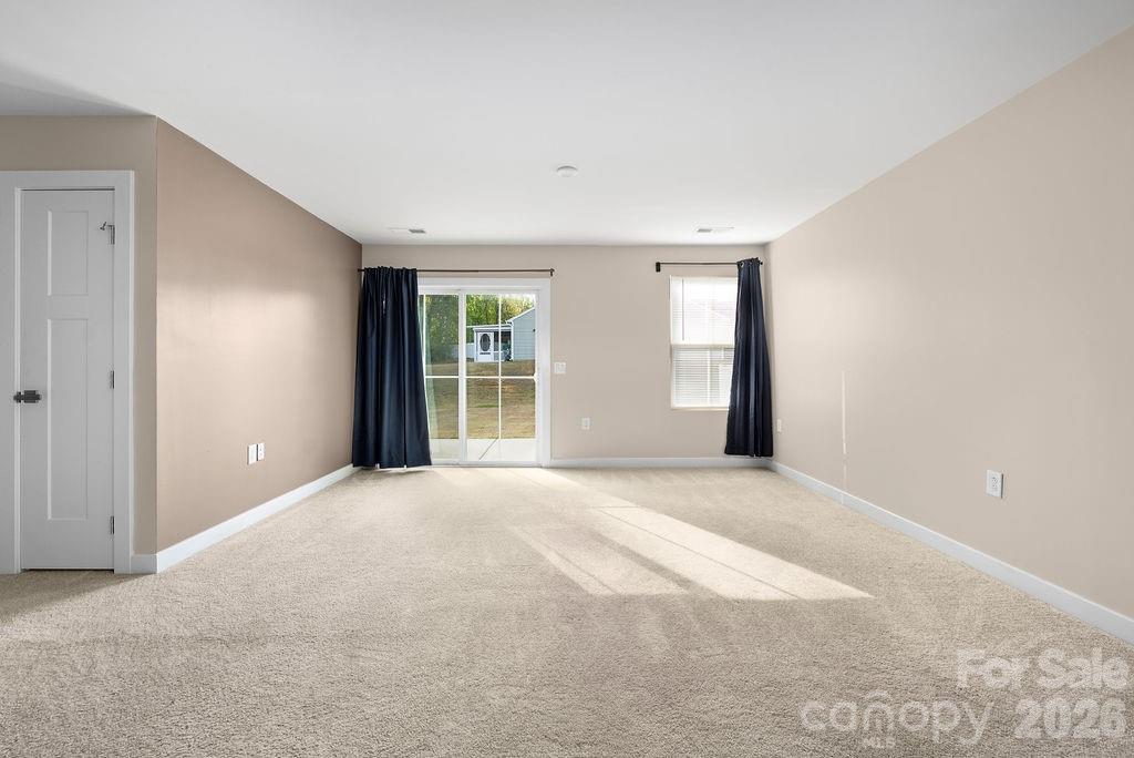 9747 Wardley Drive — Charlotte
