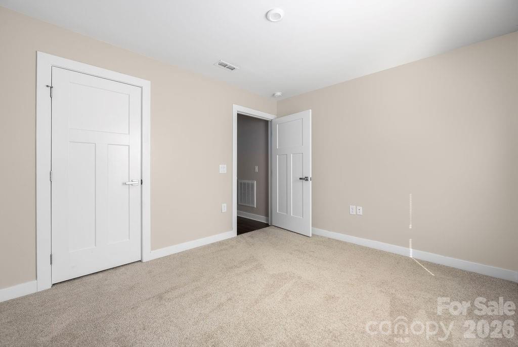 9747 Wardley Drive — Charlotte