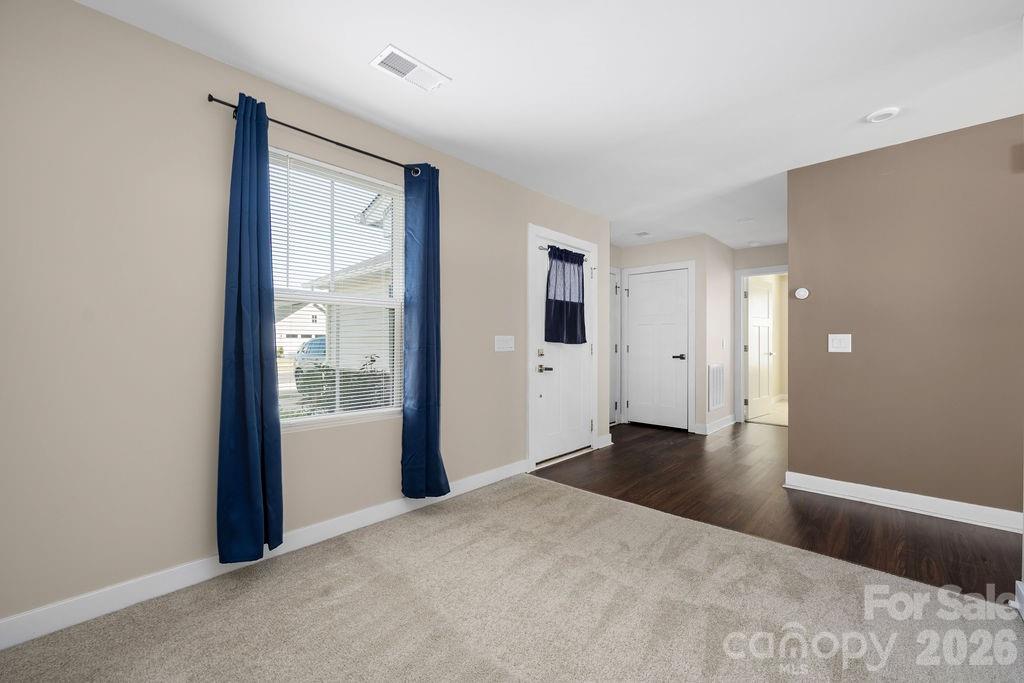 9747 Wardley Drive — Charlotte