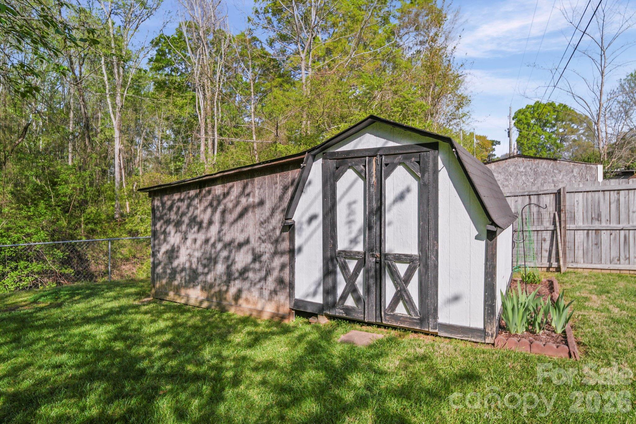5715 Hillcrest Circle — Indian Trail