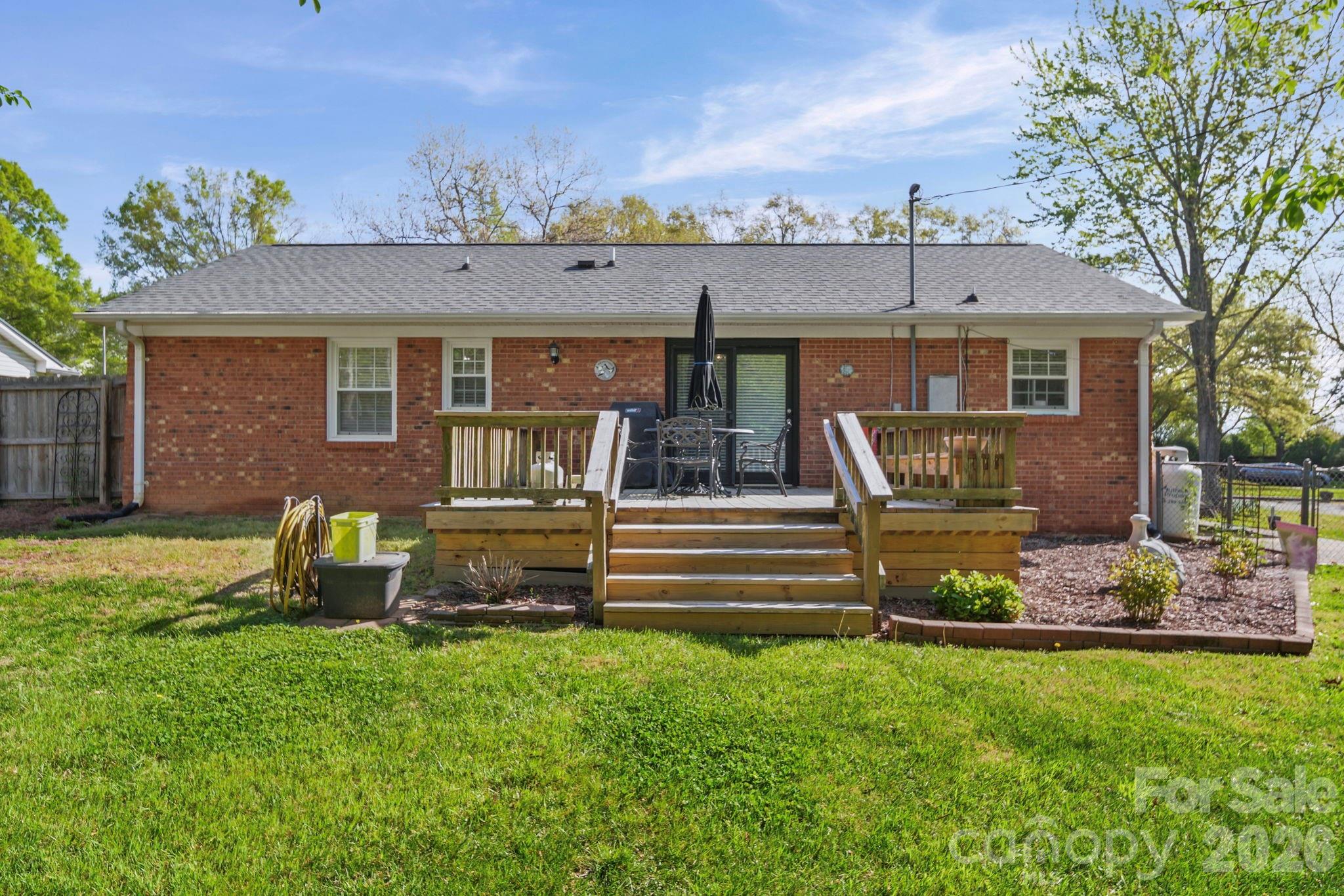 5715 Hillcrest Circle — Indian Trail