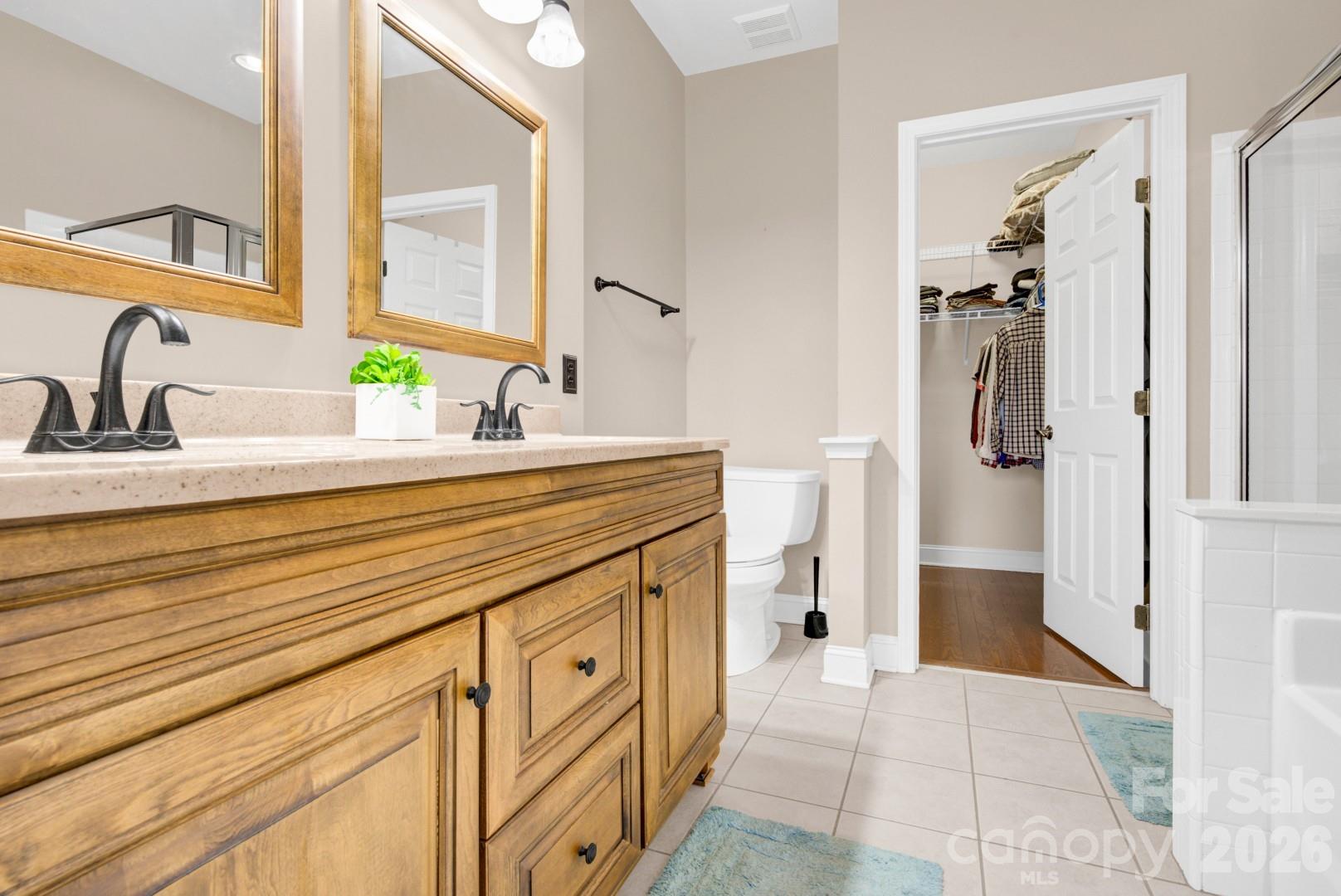10105 Alexander Martin Avenue — Charlotte