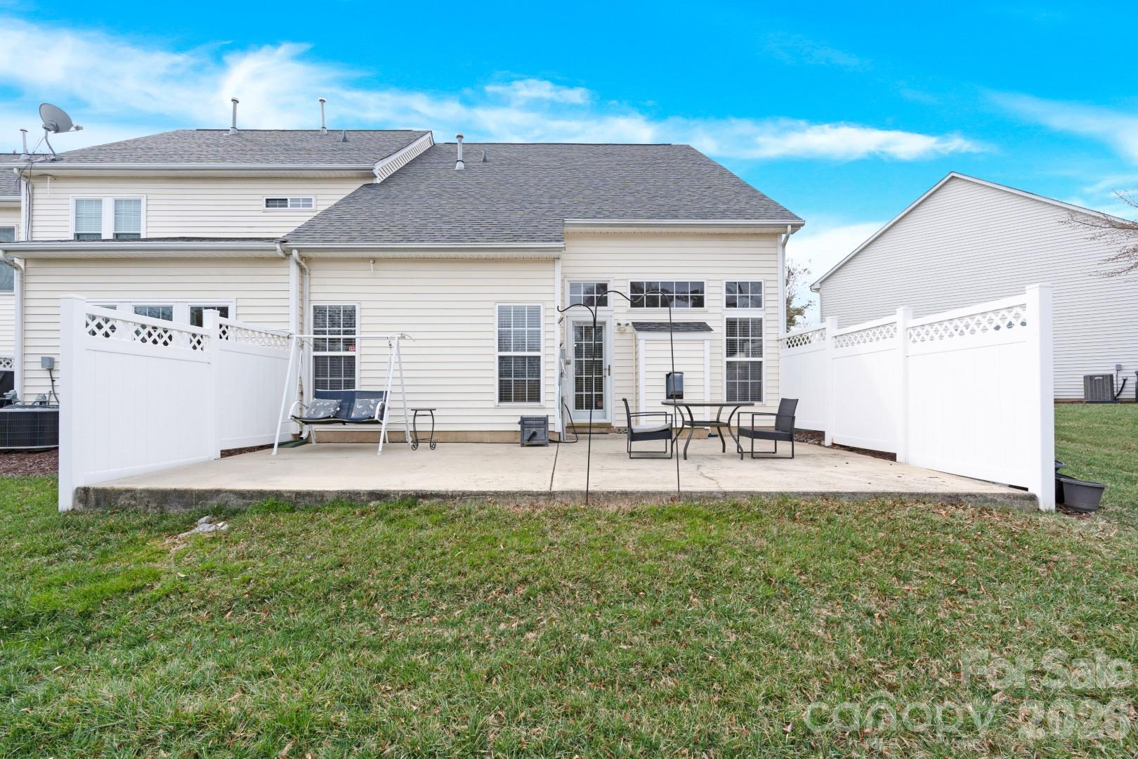 10105 Alexander Martin Avenue — Charlotte