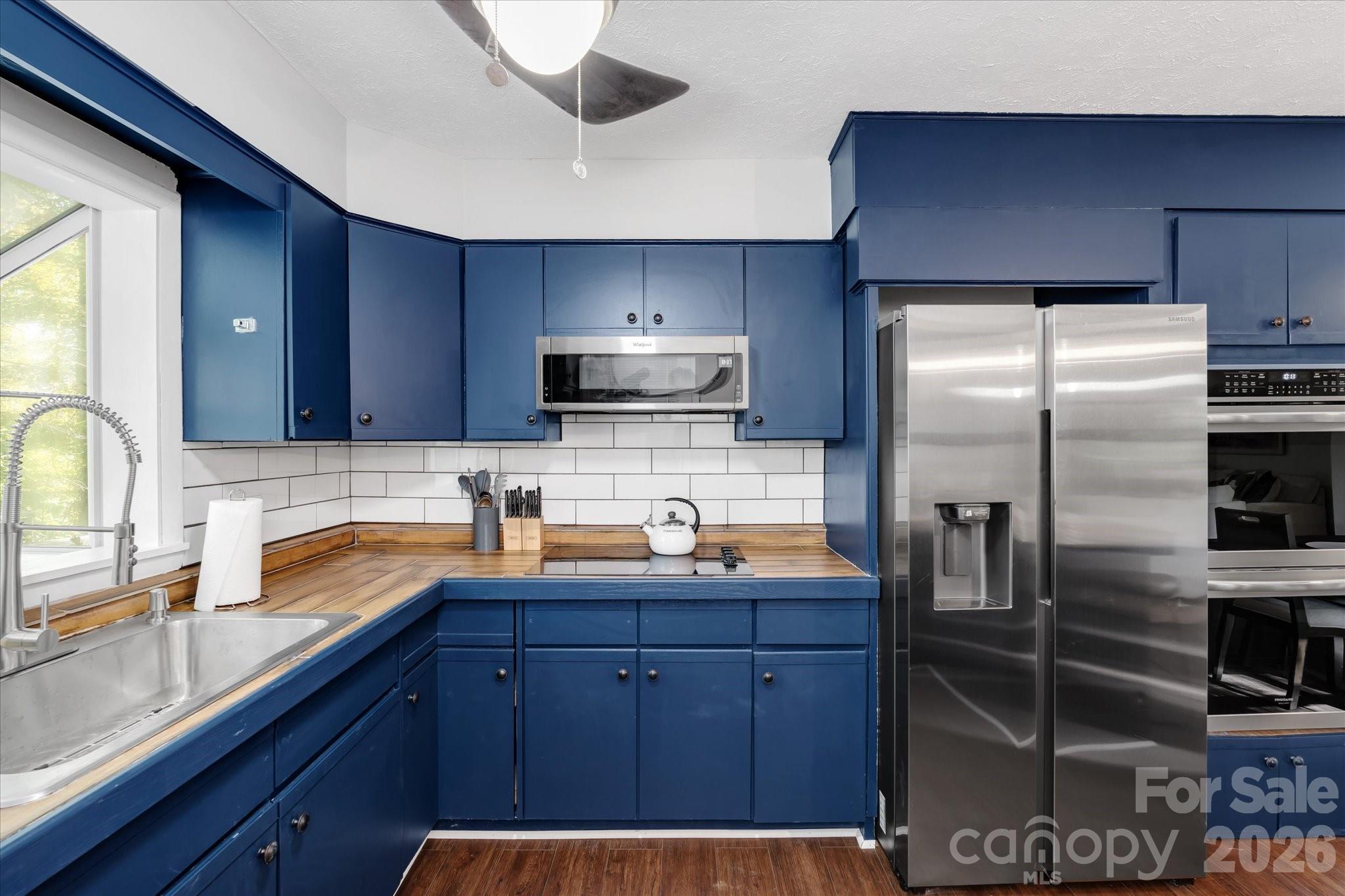 23 Springwood Drive — Asheville