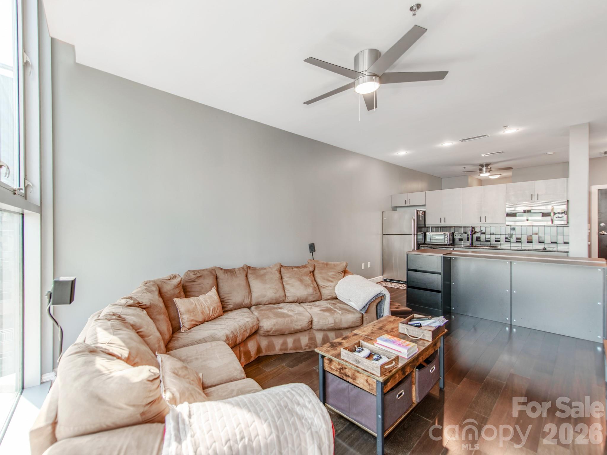 333 W Trade Street — Charlotte