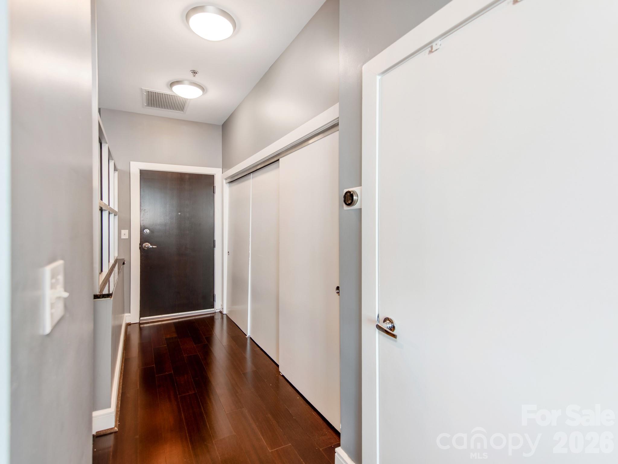 333 W Trade Street — Charlotte