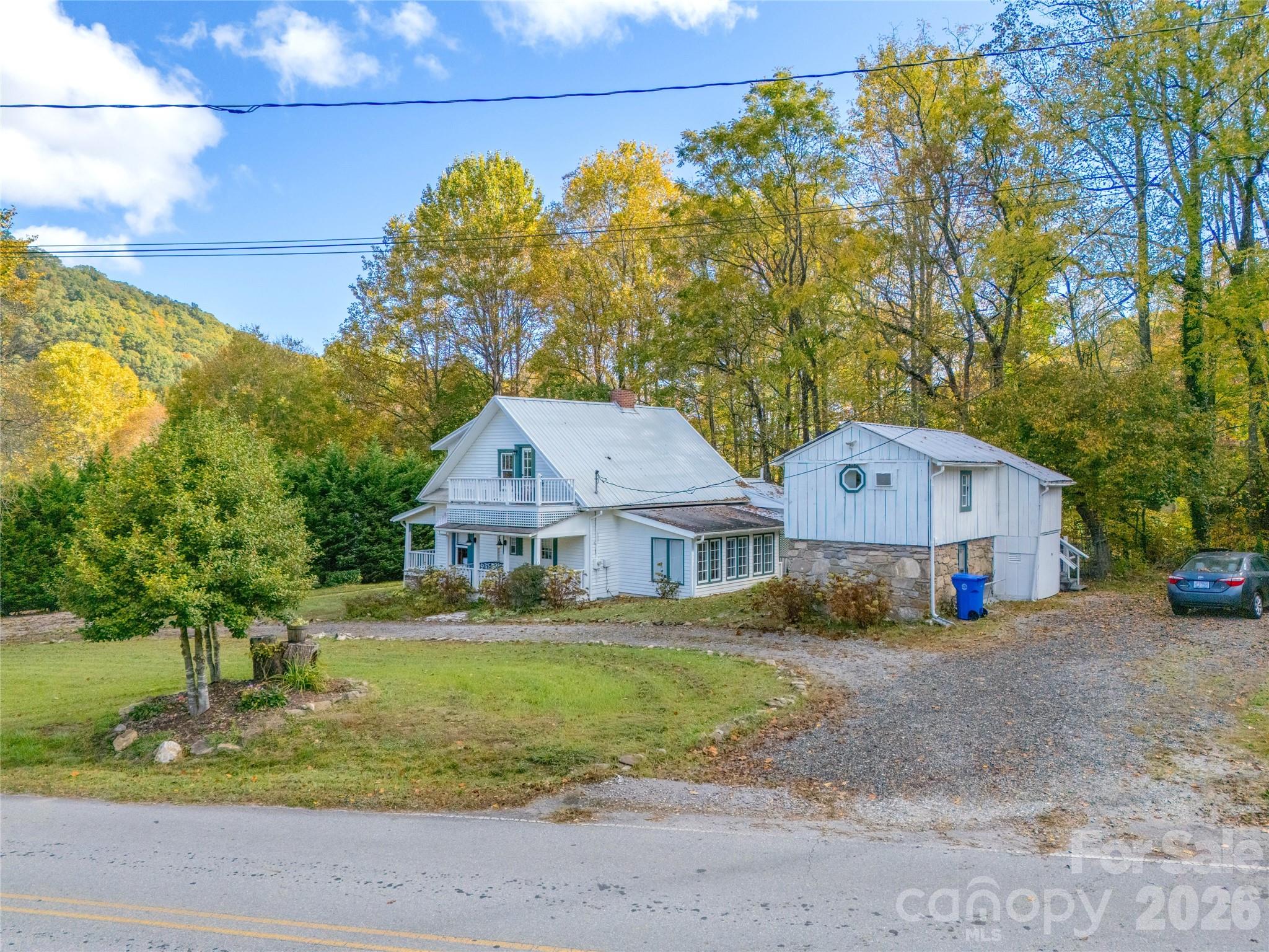 125 Timberline Drive — Maggie Valley