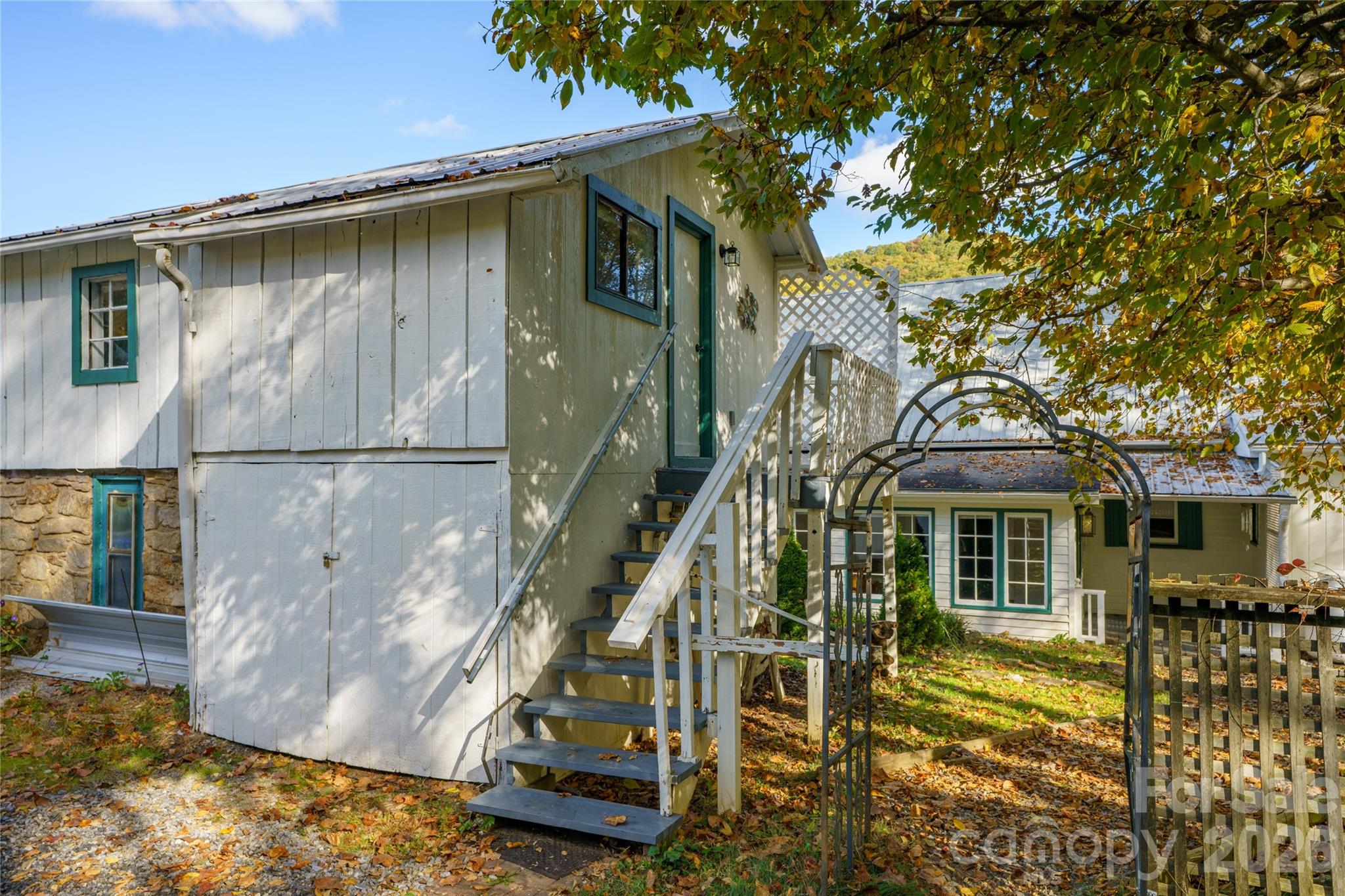 125 Timberline Drive — Maggie Valley
