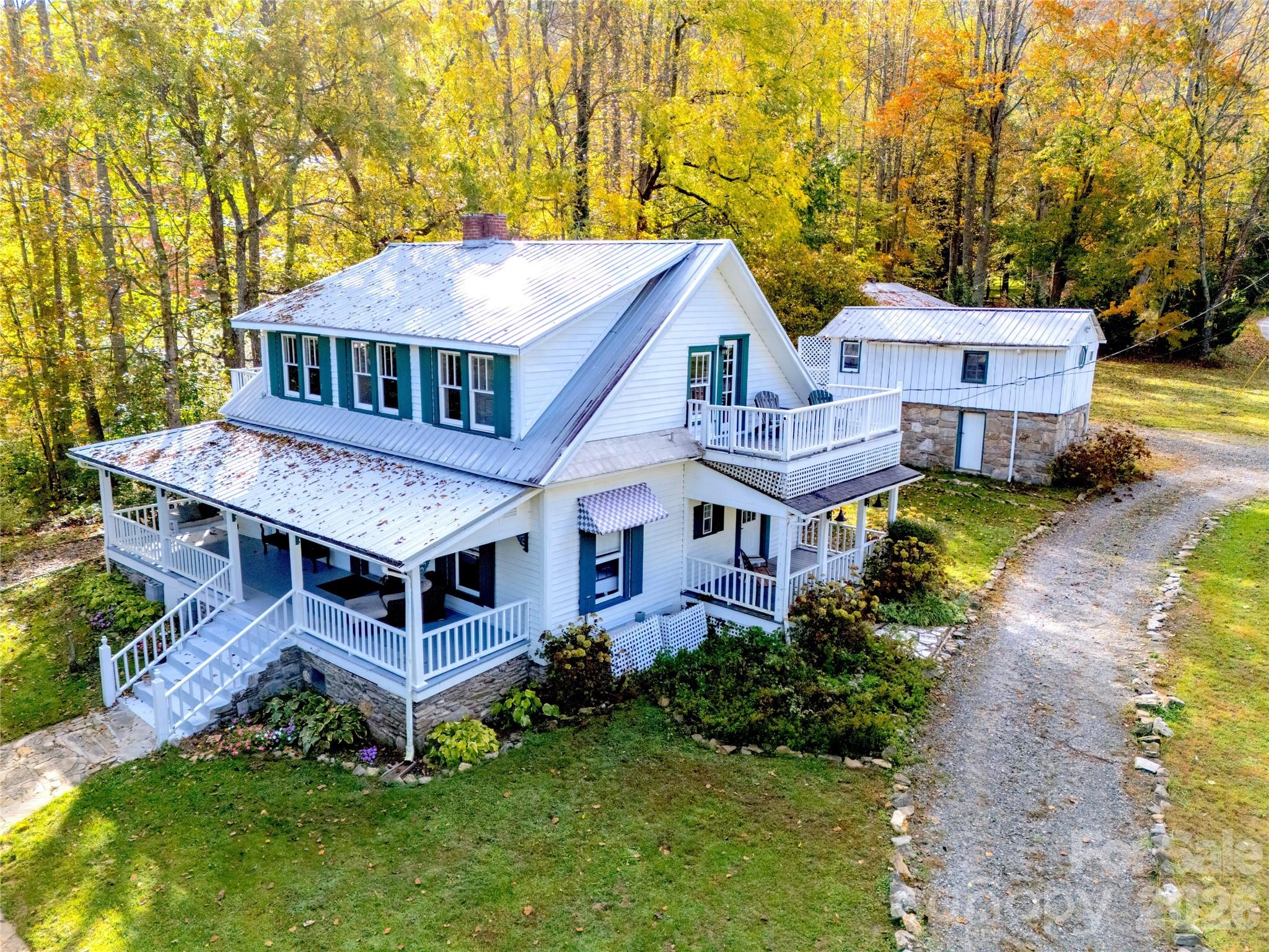 125 Timberline Drive — Maggie Valley