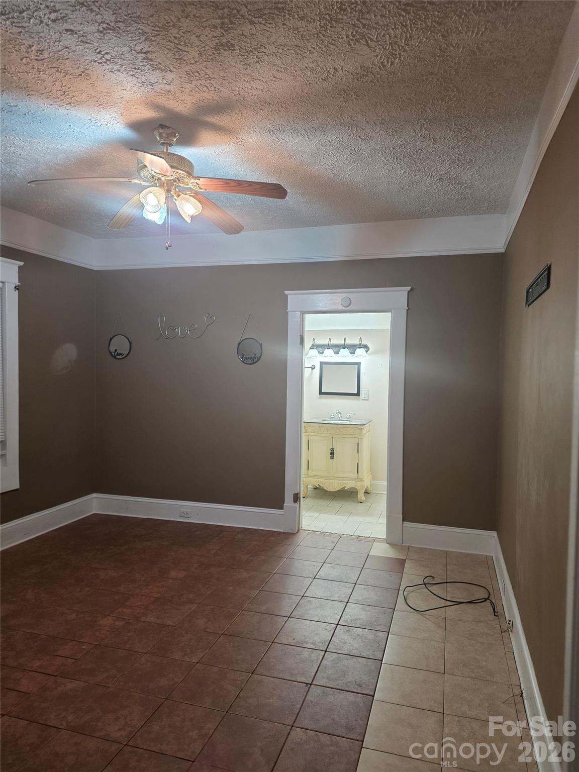 521 Bringle Ferry Road — Salisbury