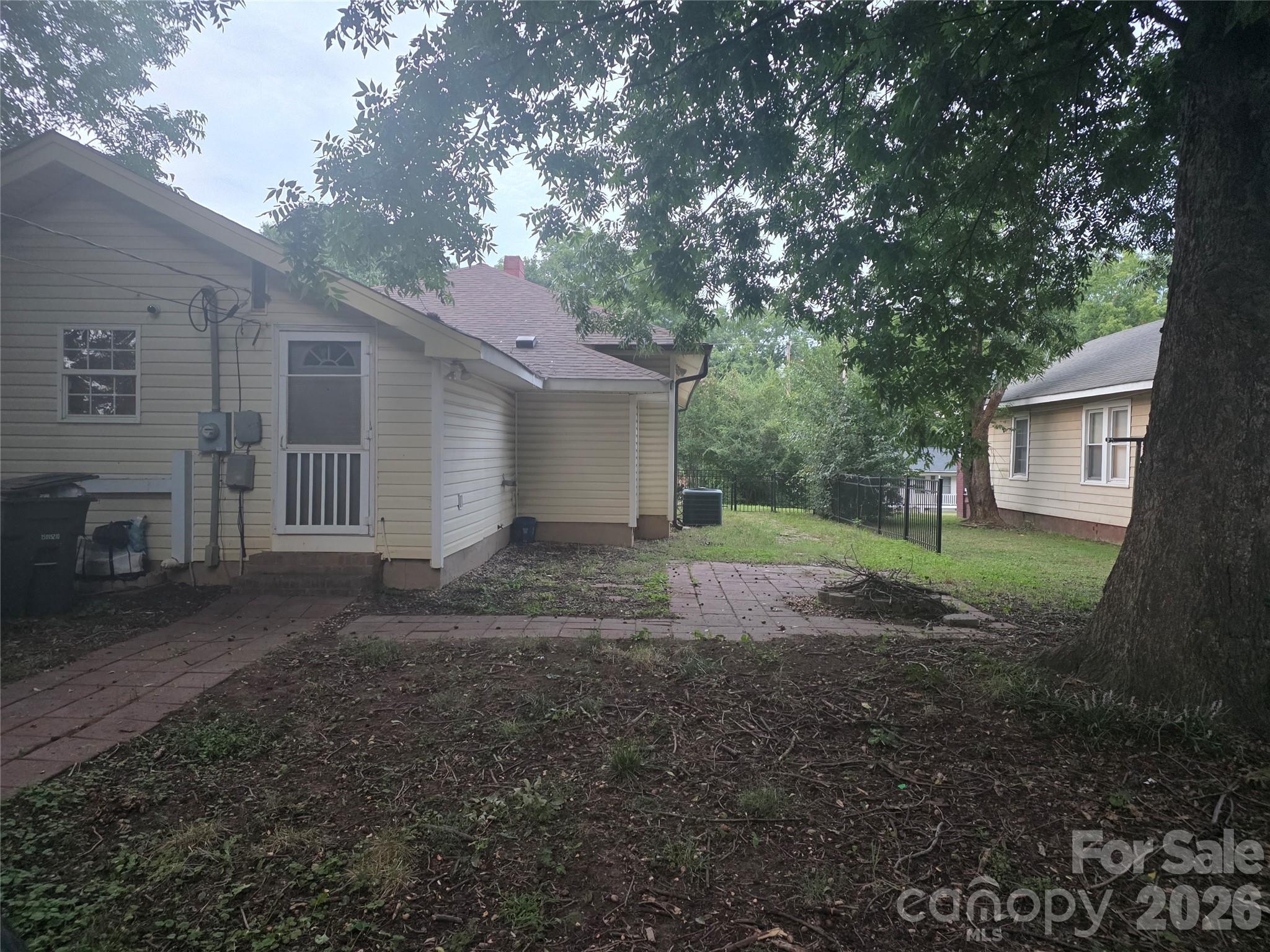 521 Bringle Ferry Road — Salisbury