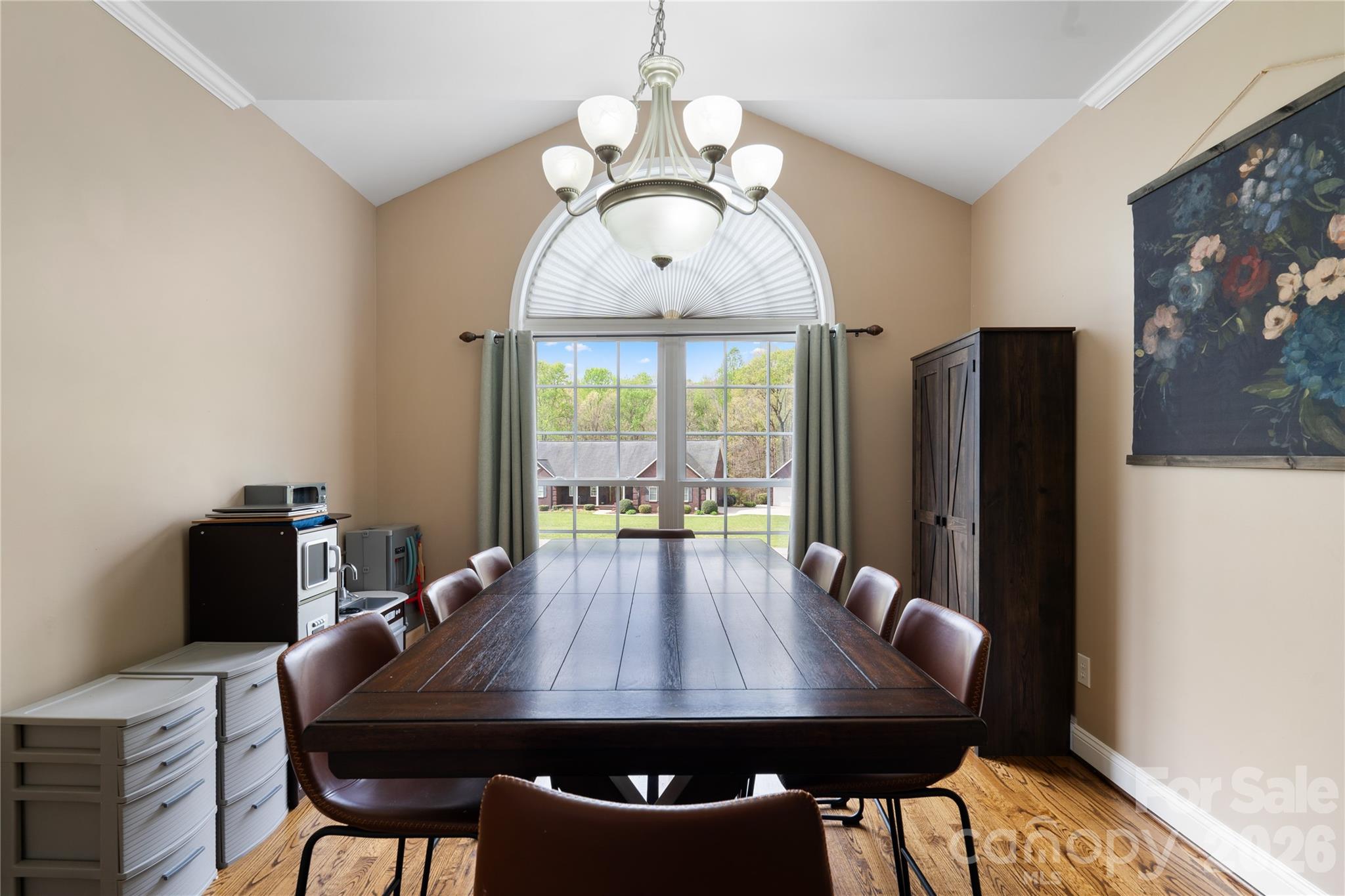 2472 Genelia Drive — Claremont