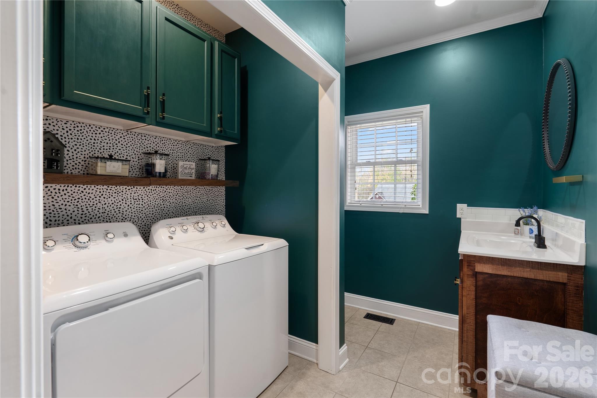 2472 Genelia Drive — Claremont