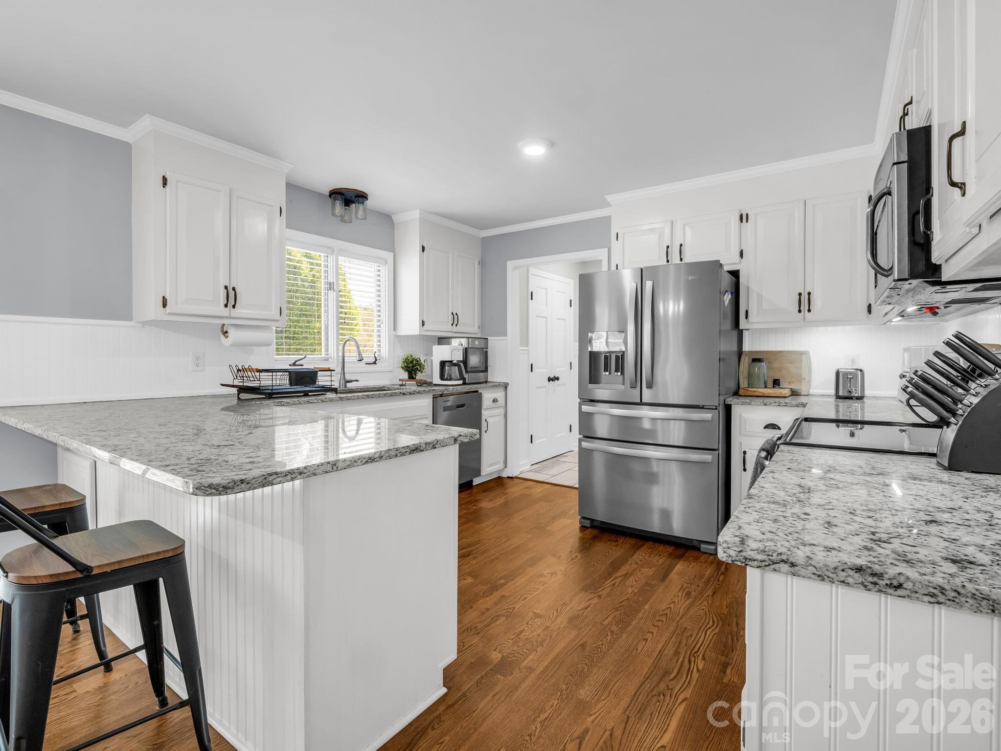 102 Knoll Court — Belmont