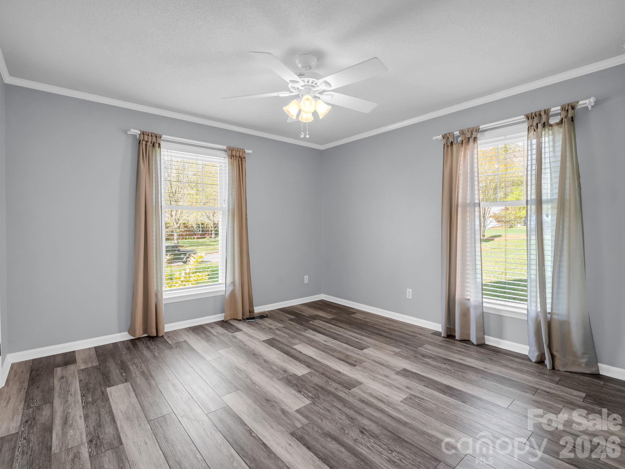 102 Knoll Court — Belmont