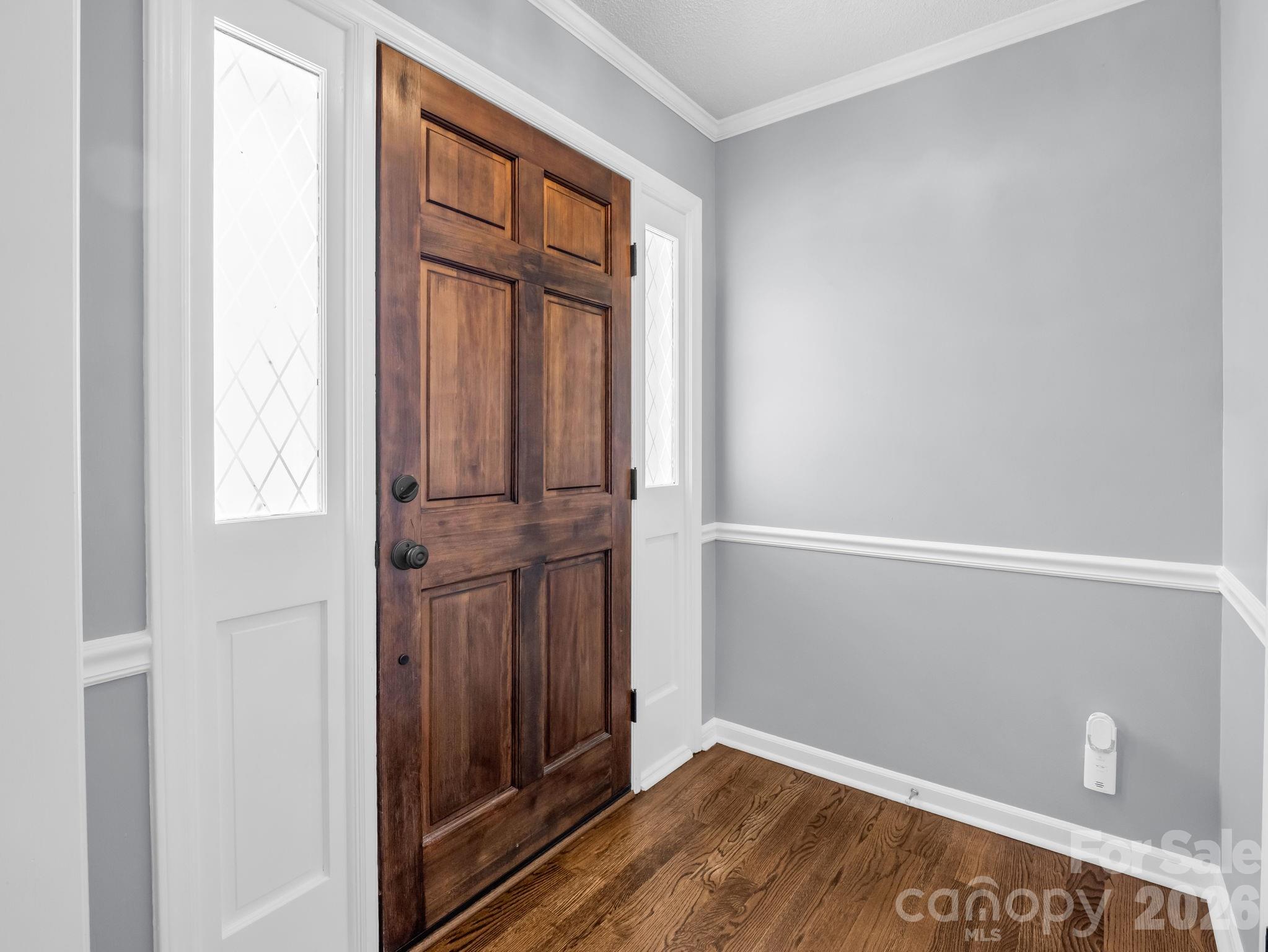 102 Knoll Court — Belmont
