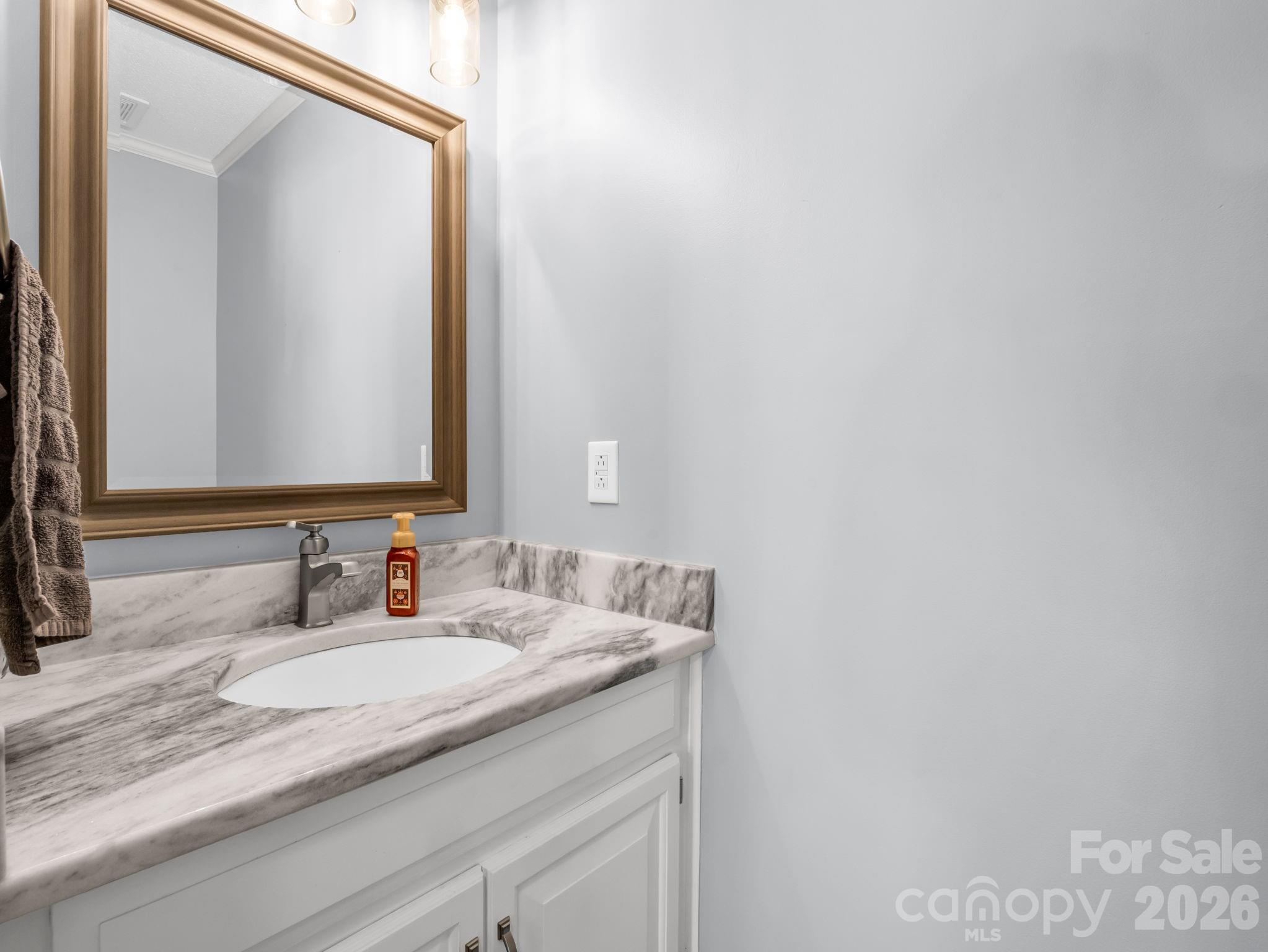 102 Knoll Court — Belmont