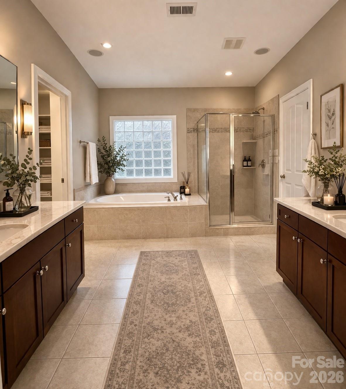 1925 Carlota Court — Charlotte