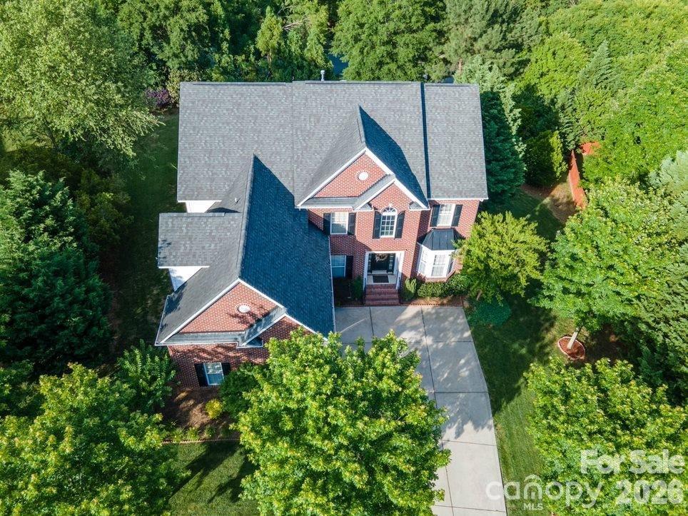 1925 Carlota Court — Charlotte
