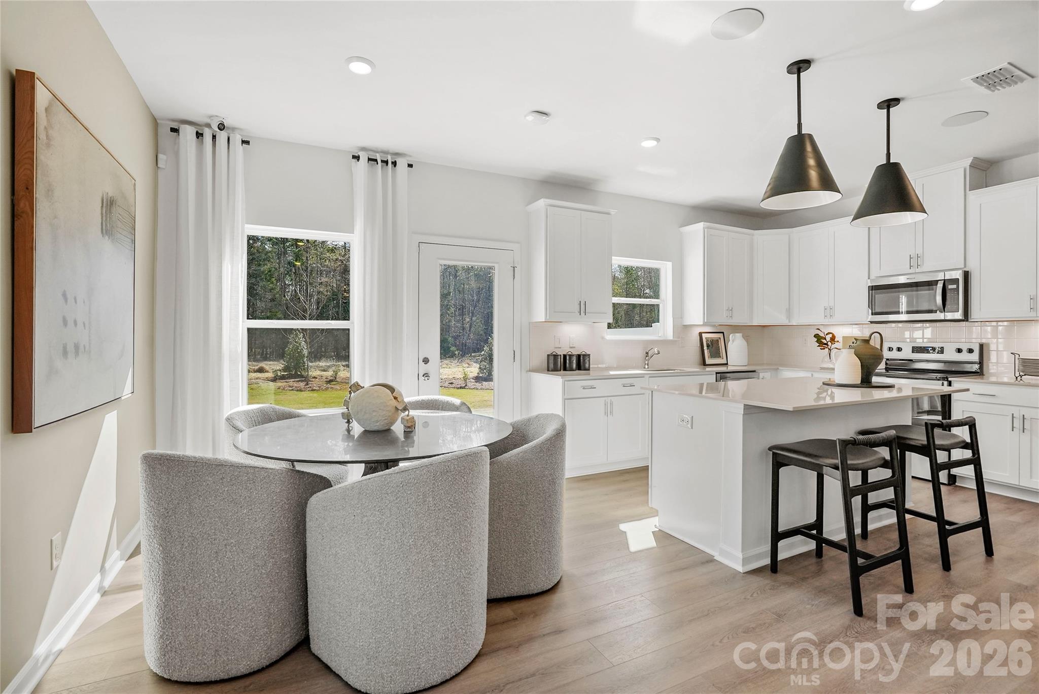 11904 Oak Street — Charlotte