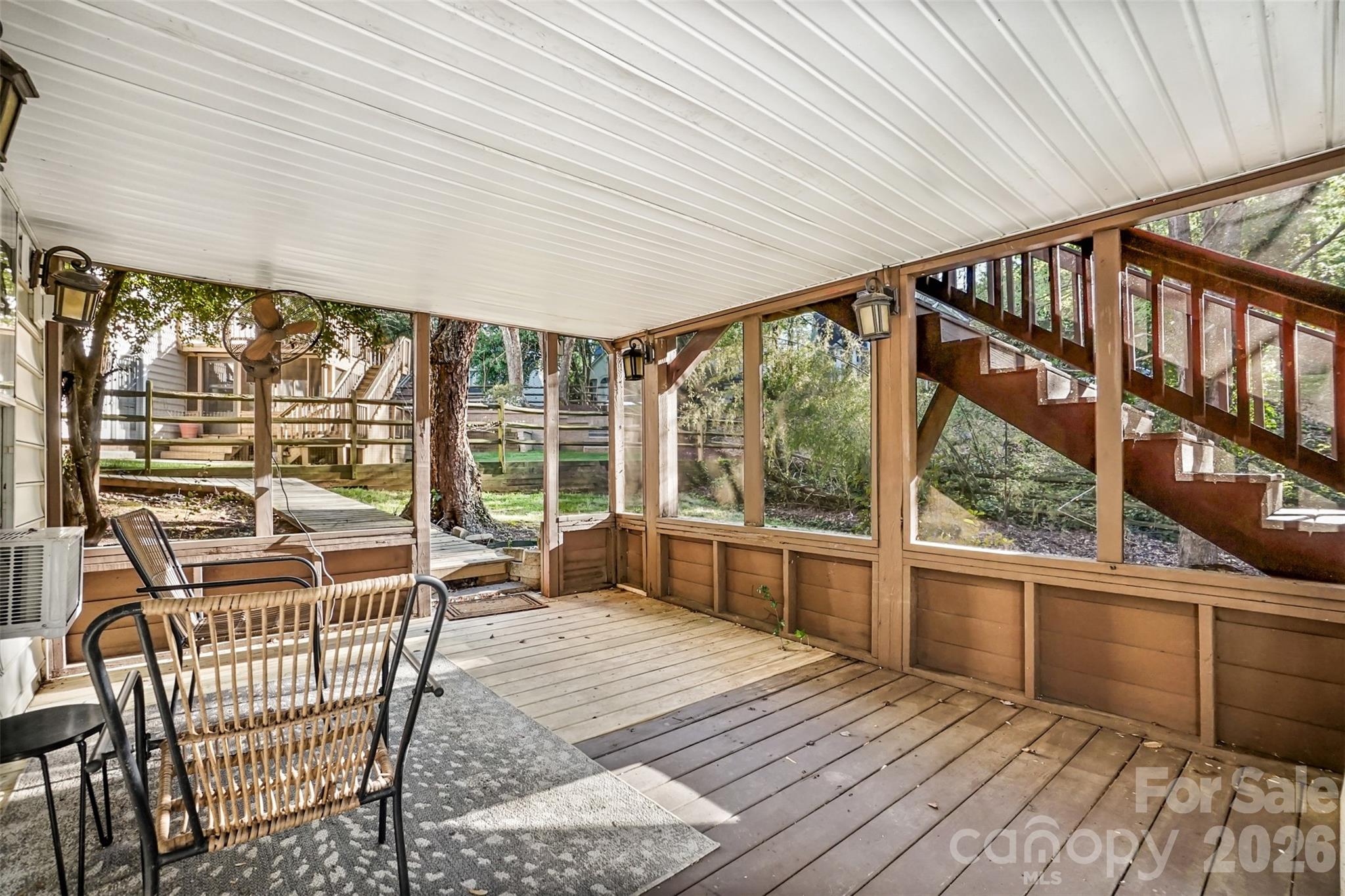 6239 Skyline Drive — Charlotte