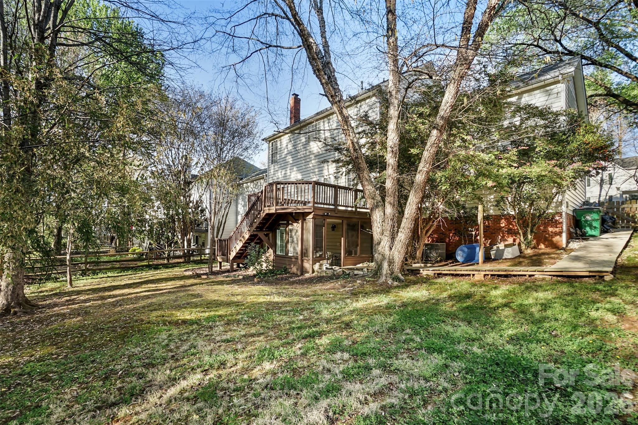 6239 Skyline Drive — Charlotte