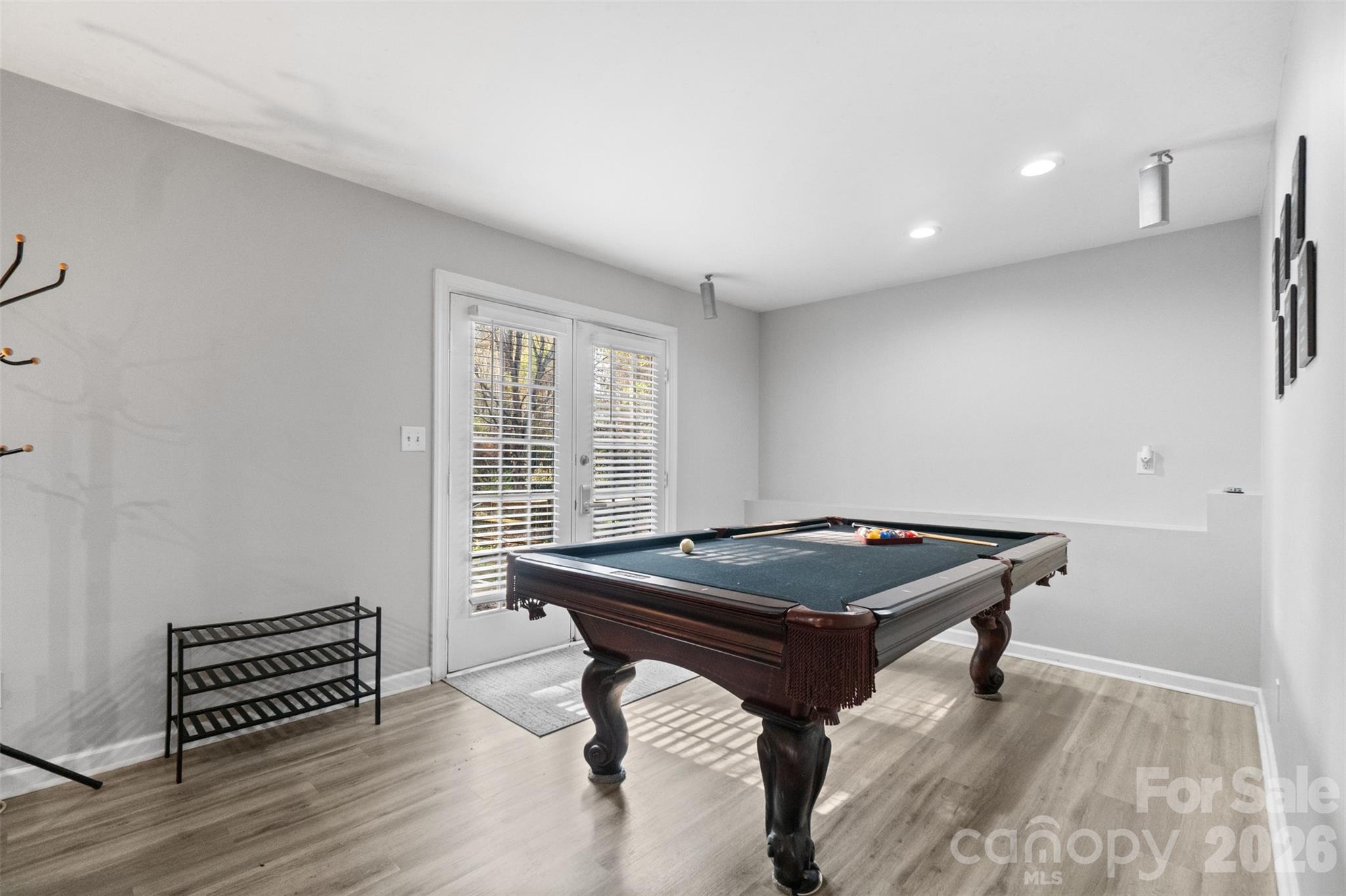 6239 Skyline Drive — Charlotte