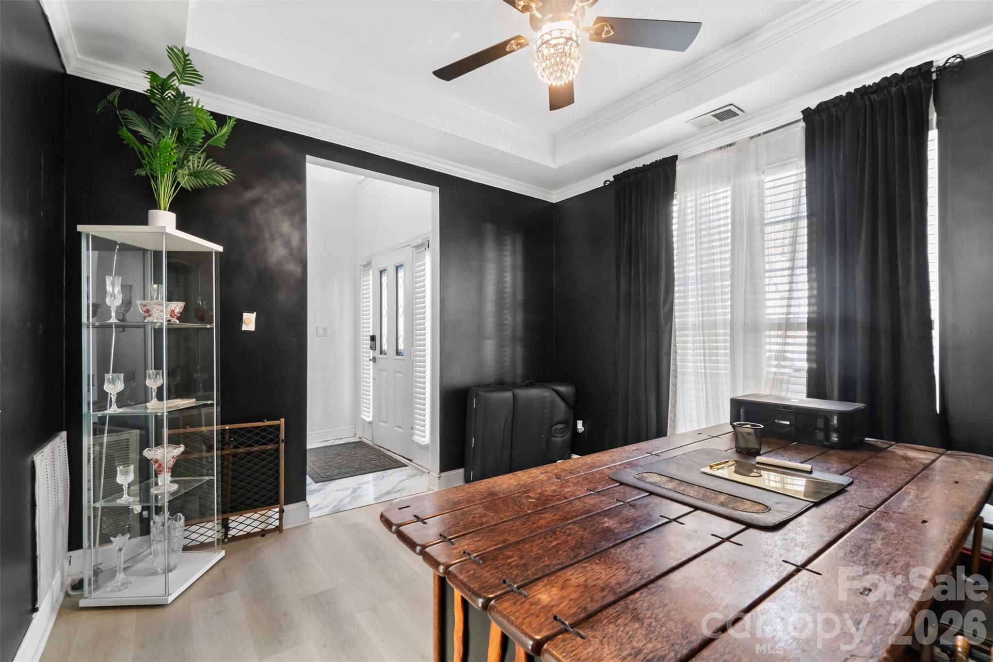 6239 Skyline Drive — Charlotte