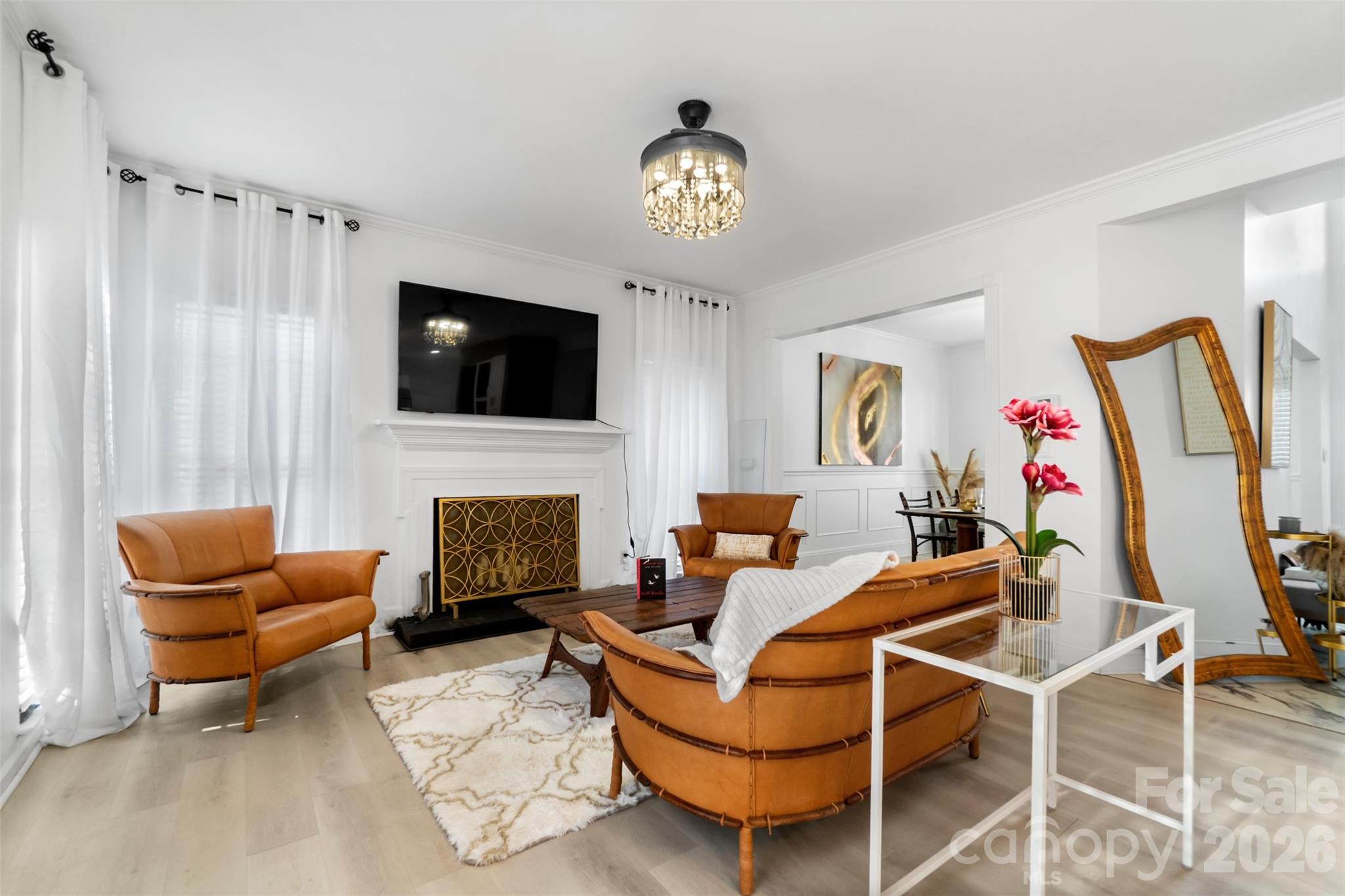 6239 Skyline Drive — Charlotte