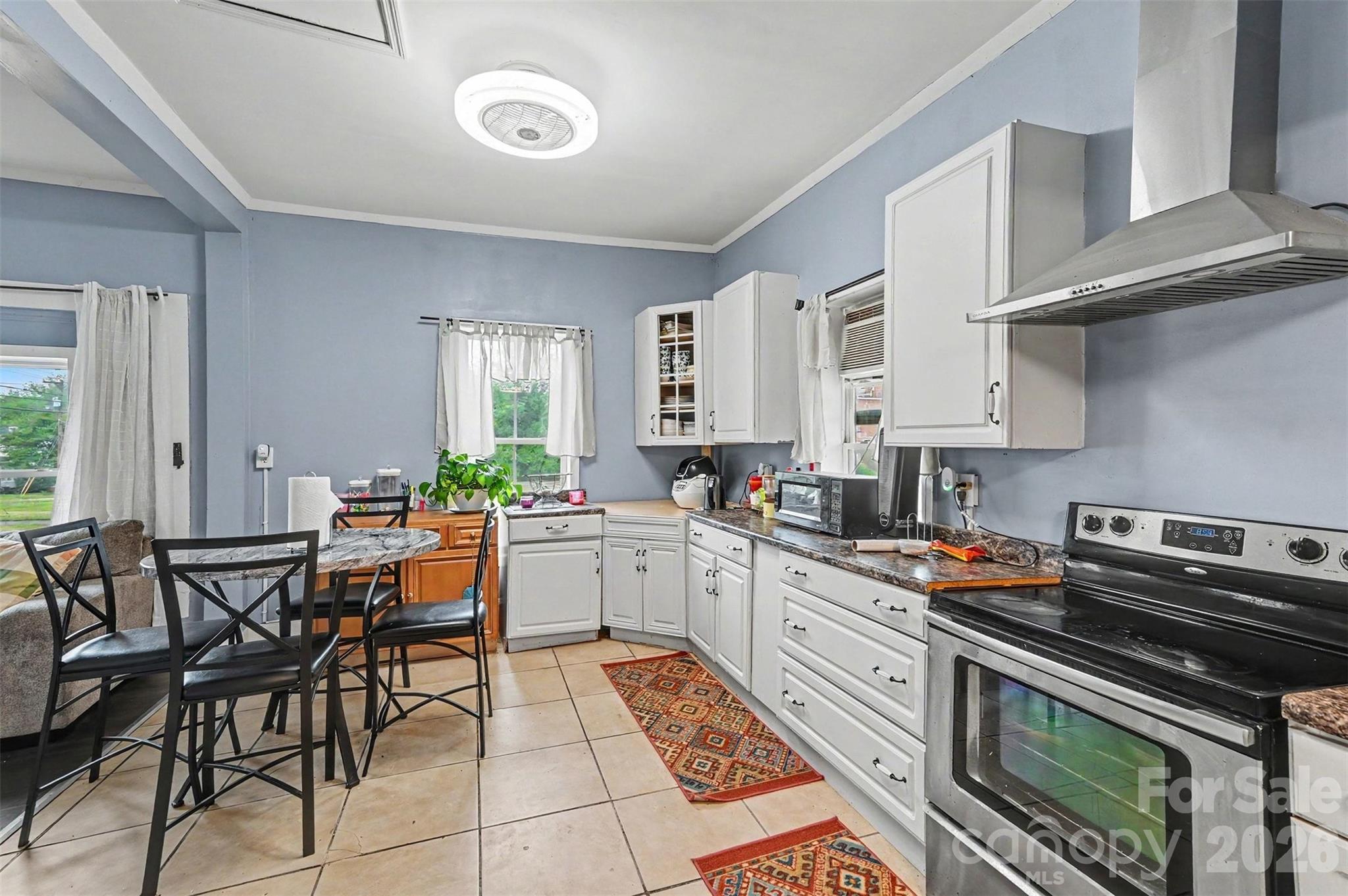 418 S Yadkin Avenue — Spencer