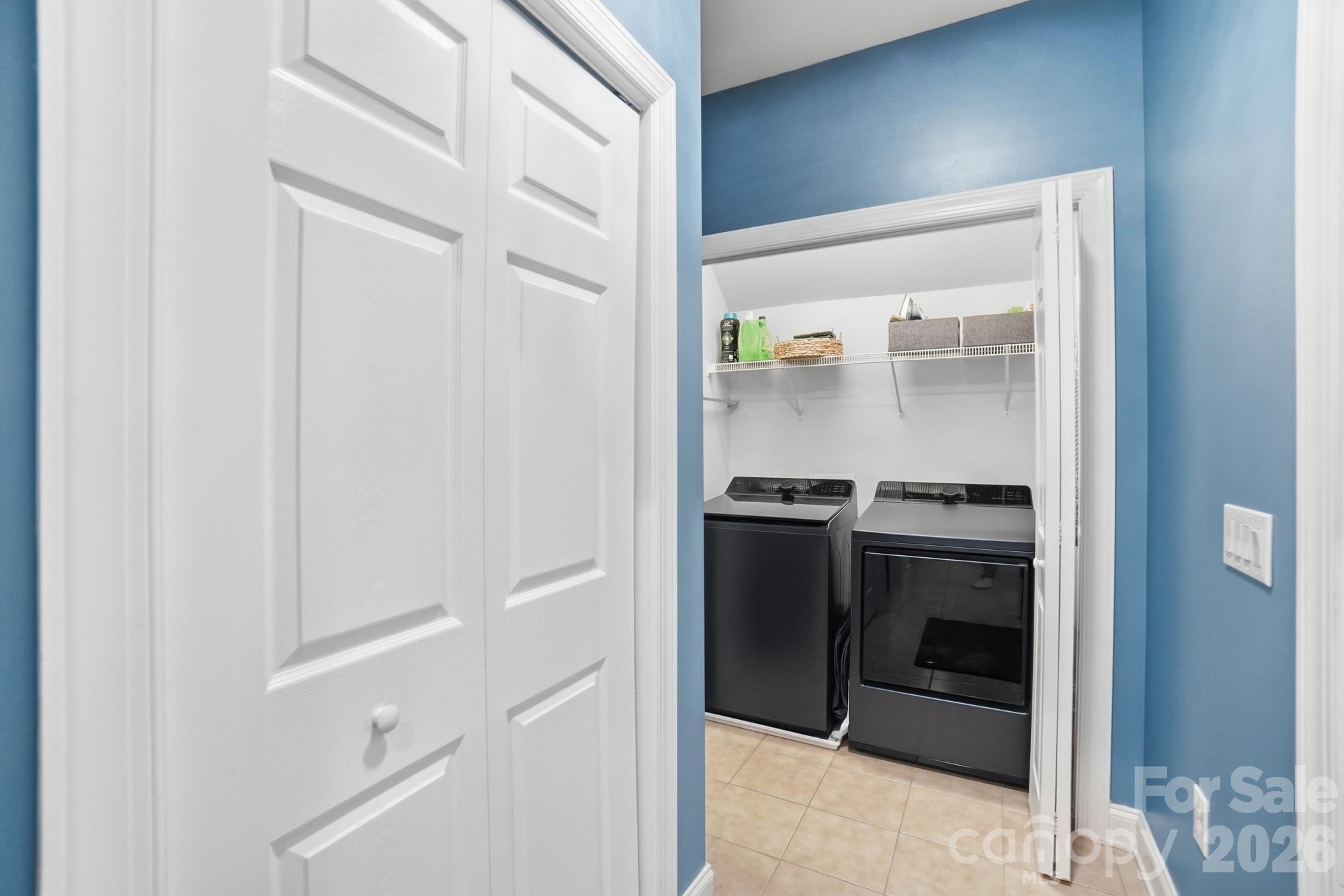 3270 Abbey Walk Lane — Matthews