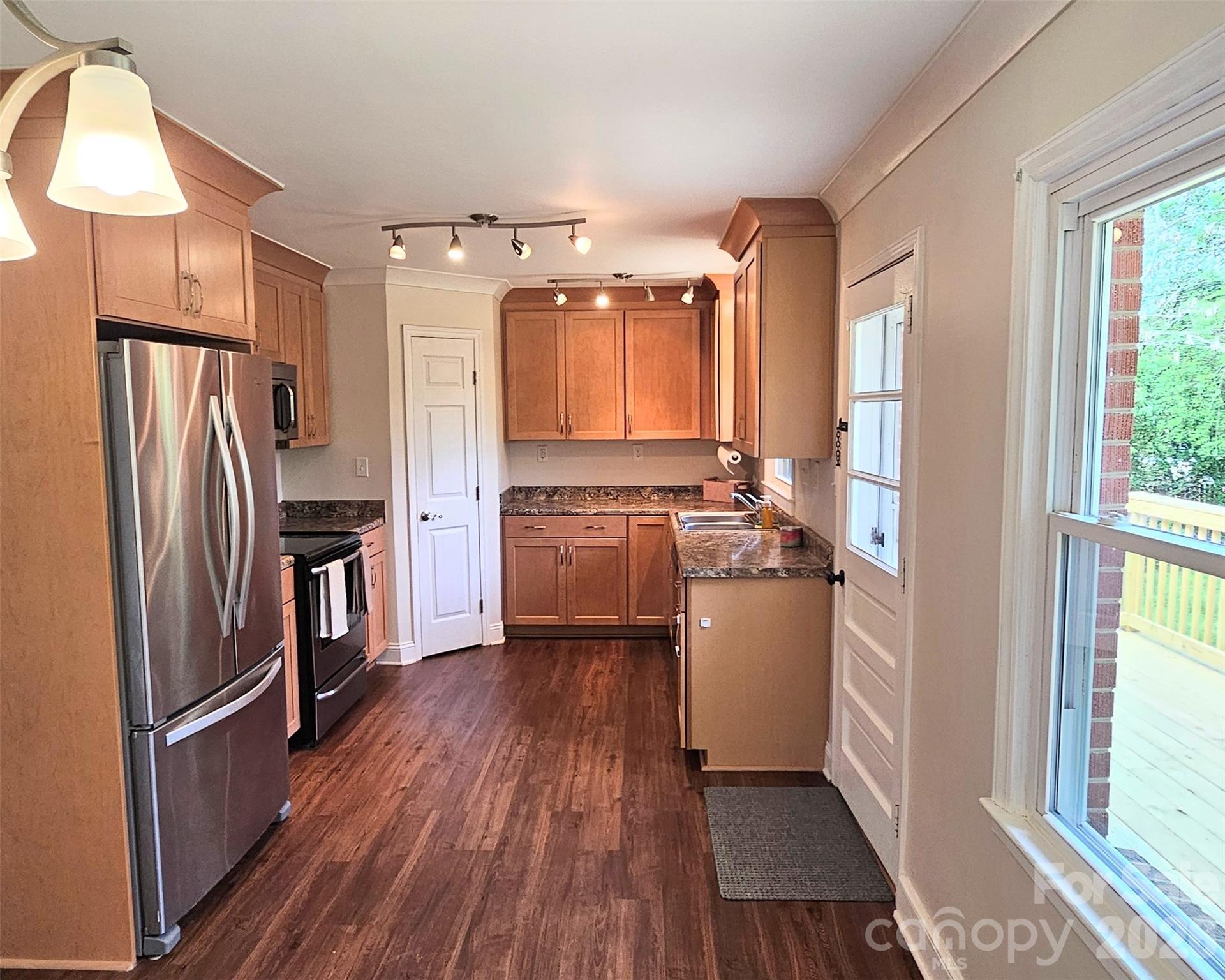 2154 Rosewood Drive — Rock Hill