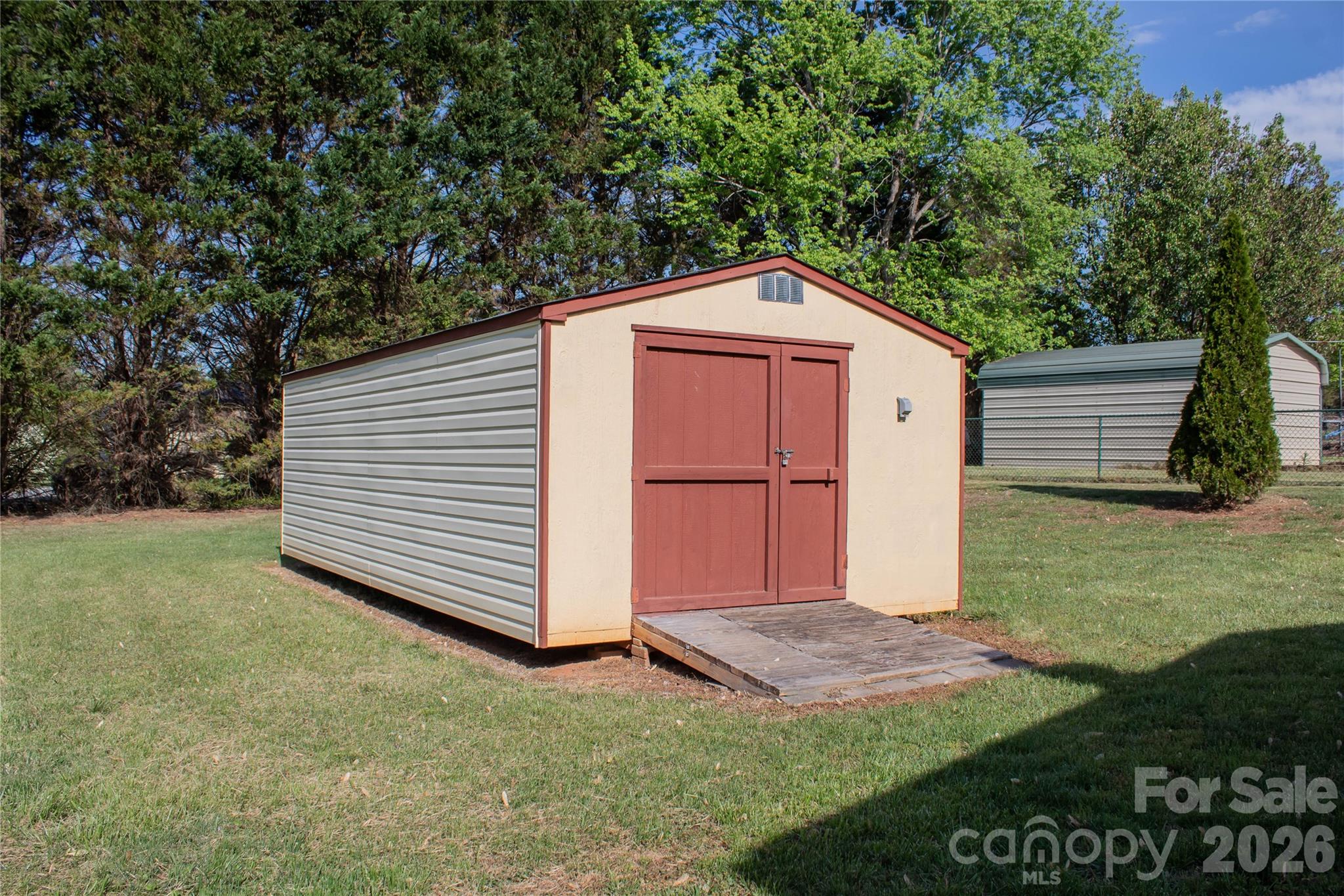 104 Buena Vista Drive — Morganton