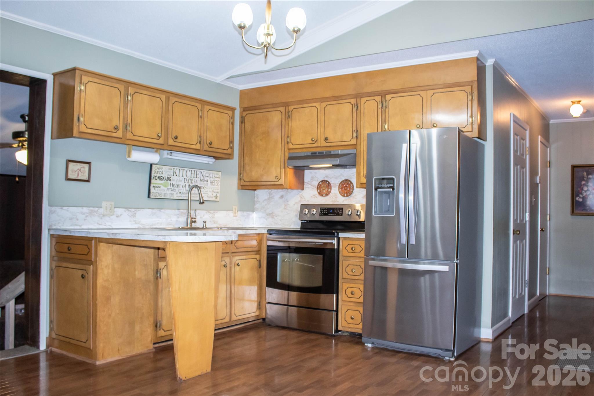 104 Buena Vista Drive — Morganton