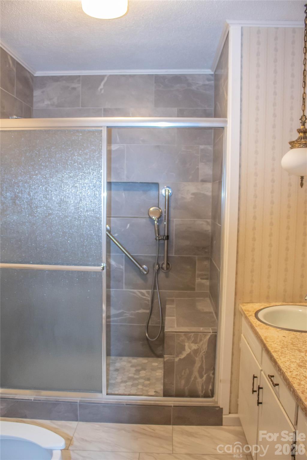 104 Buena Vista Drive — Morganton