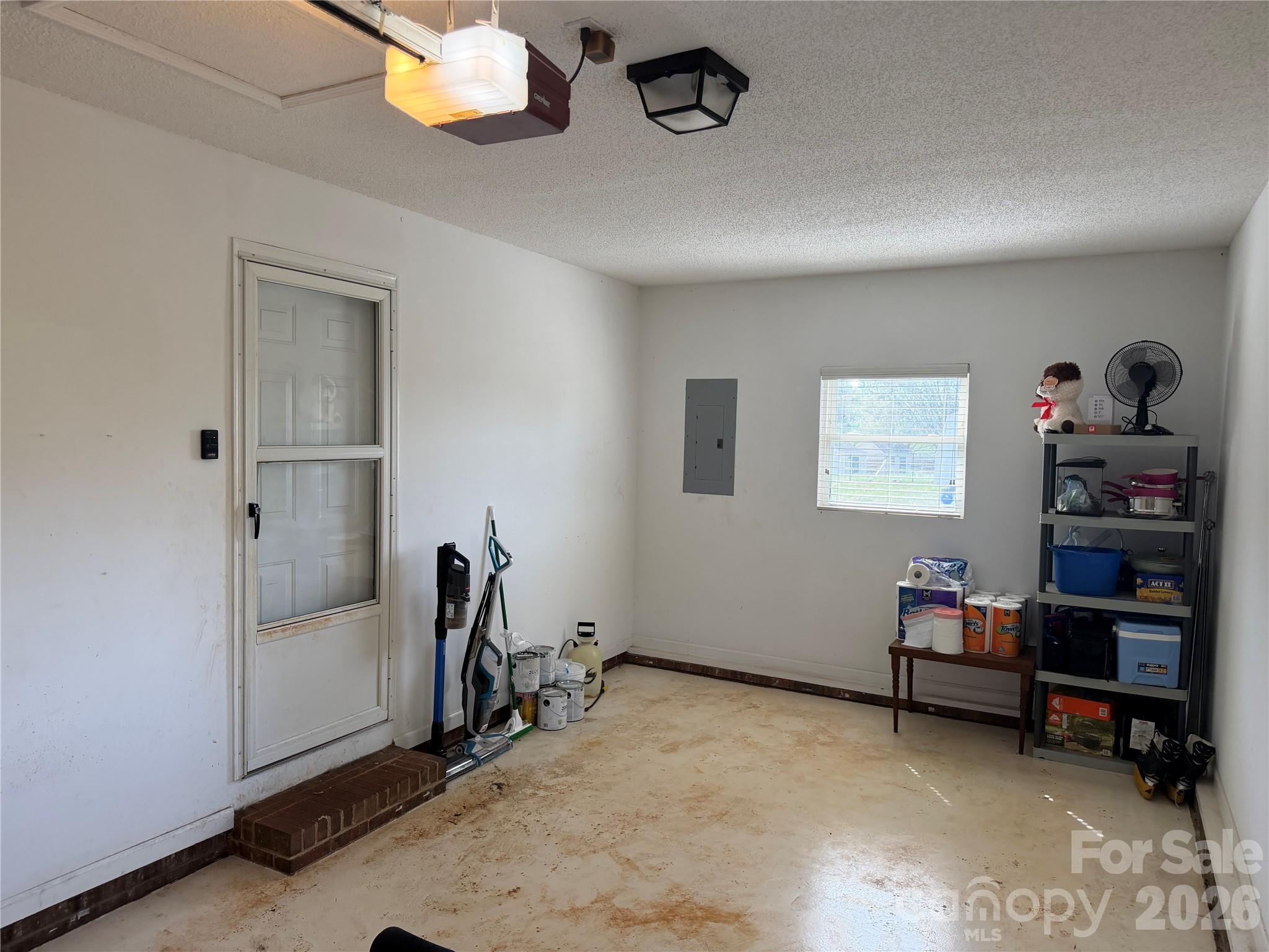 928 Lyndsey Brooke Court — Lincolnton