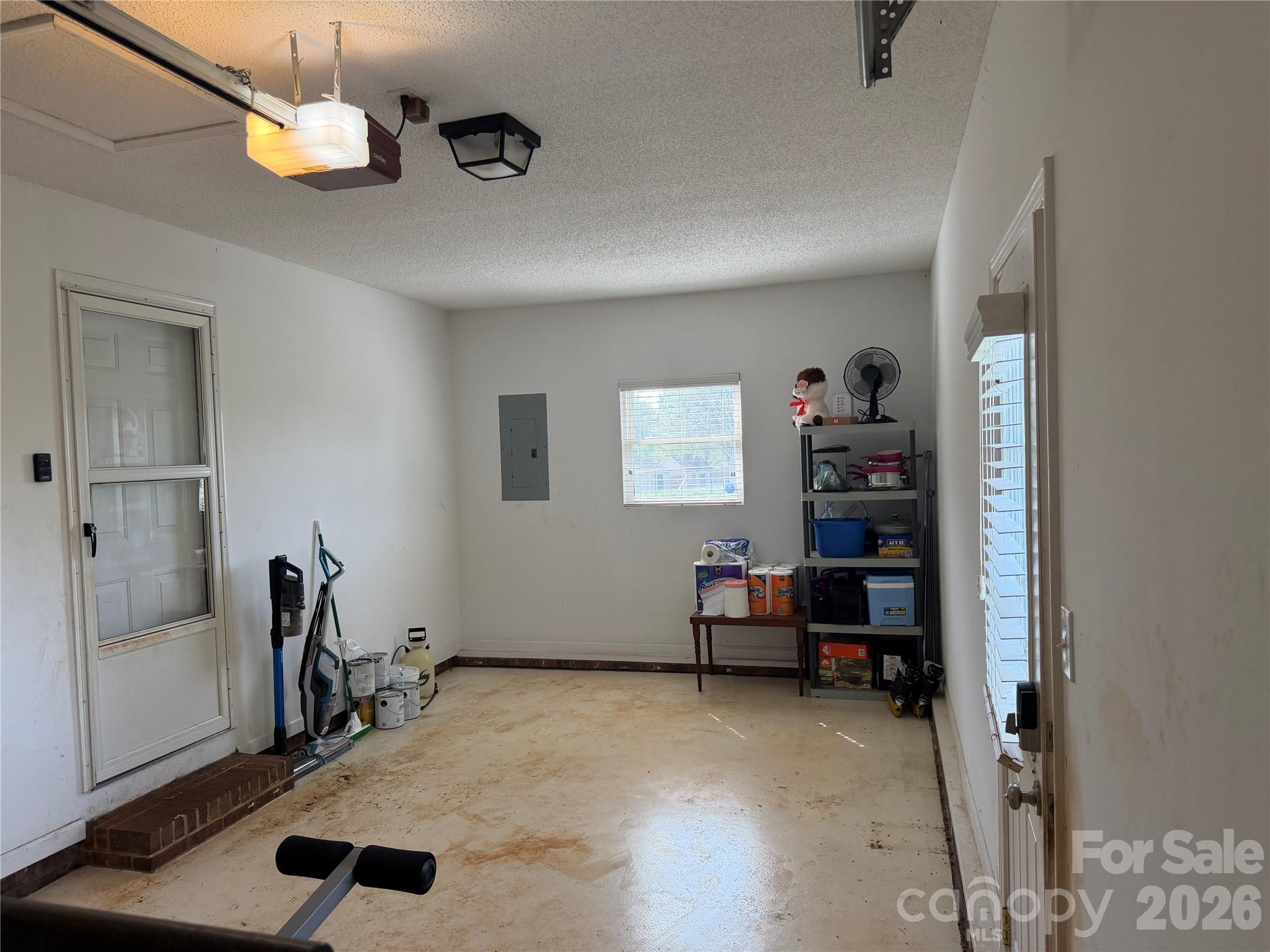 928 Lyndsey Brooke Court — Lincolnton