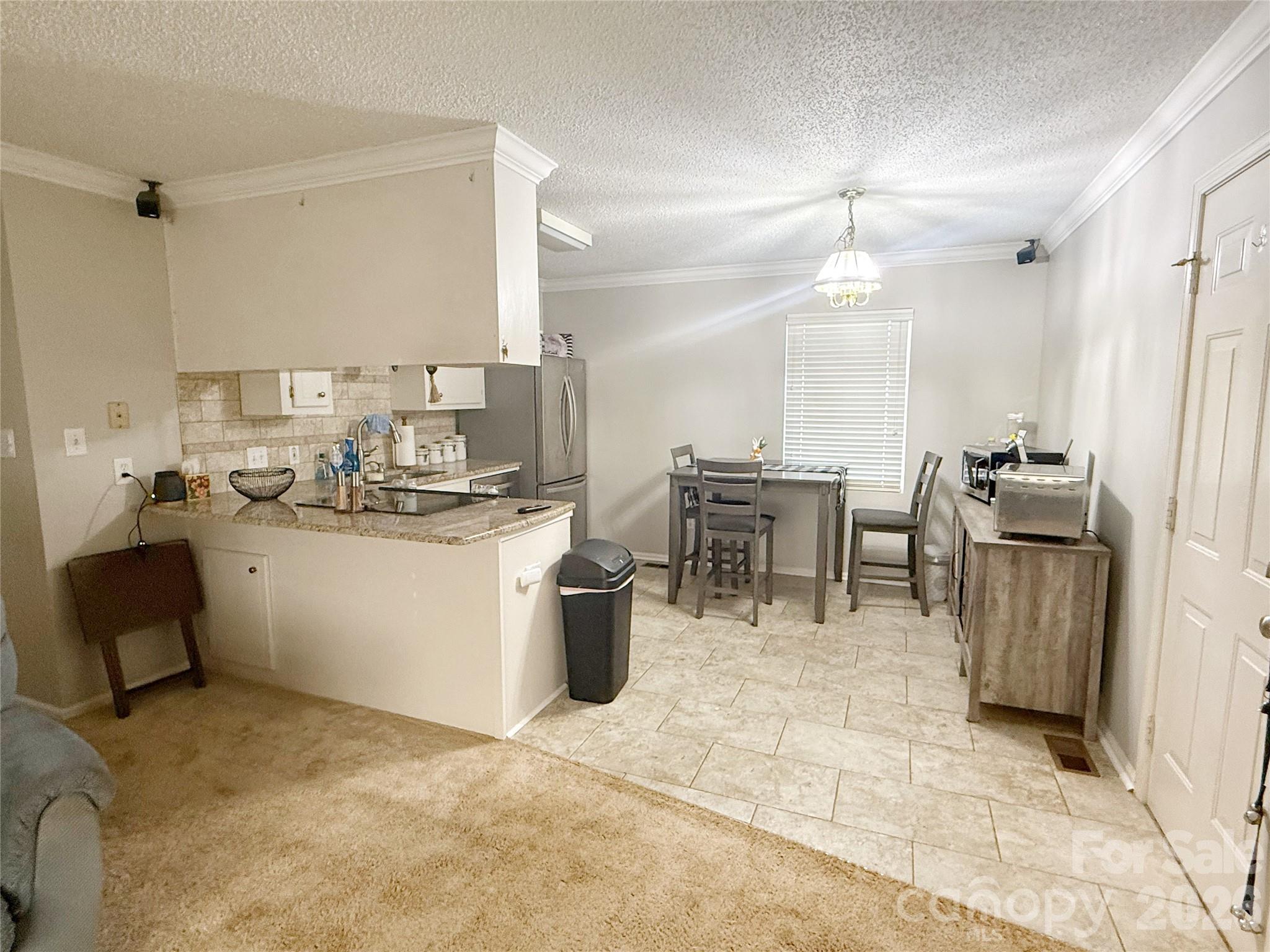 928 Lyndsey Brooke Court — Lincolnton