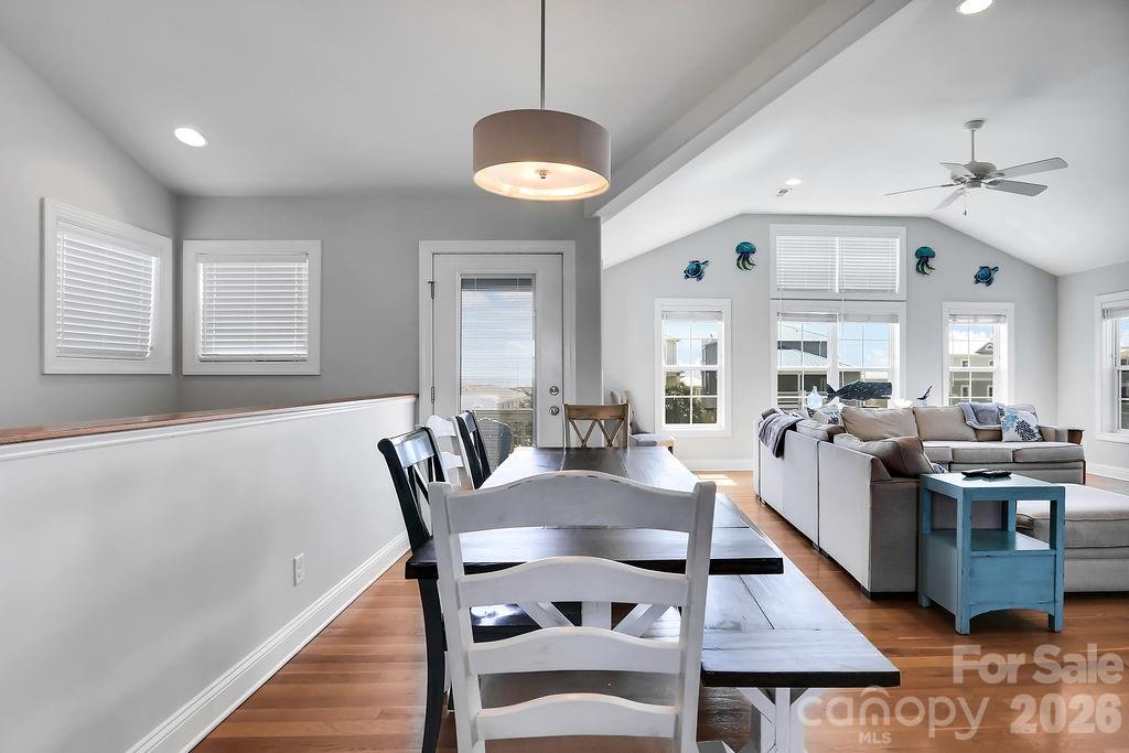 118 W Dolphin Drive — Oak Island