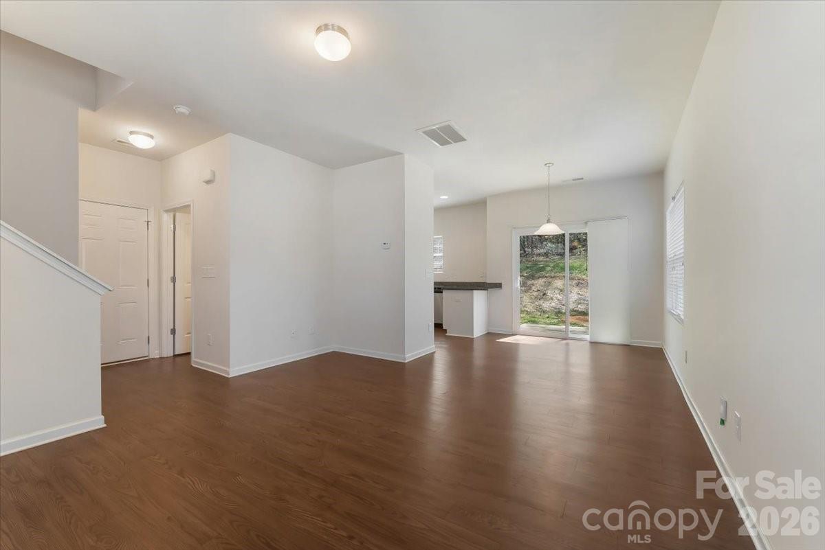 609 Oak Forest Lane — Salisbury