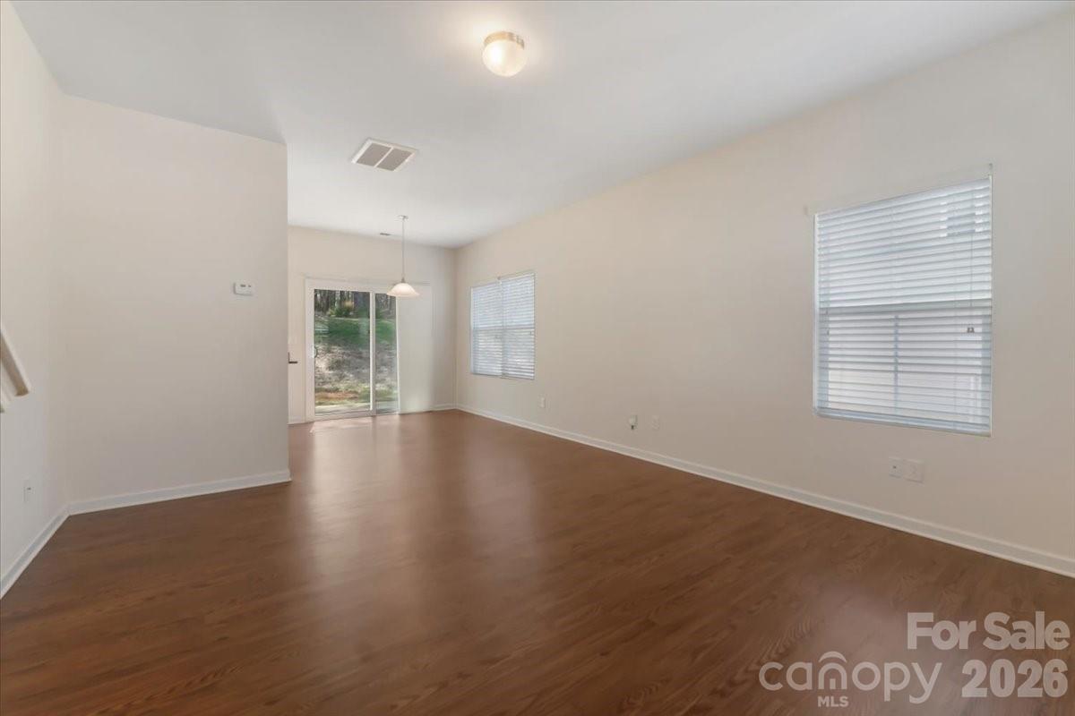 609 Oak Forest Lane — Salisbury