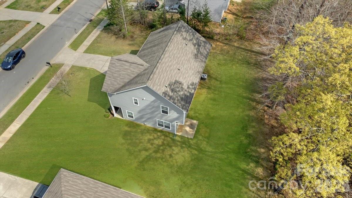 609 Oak Forest Lane — Salisbury