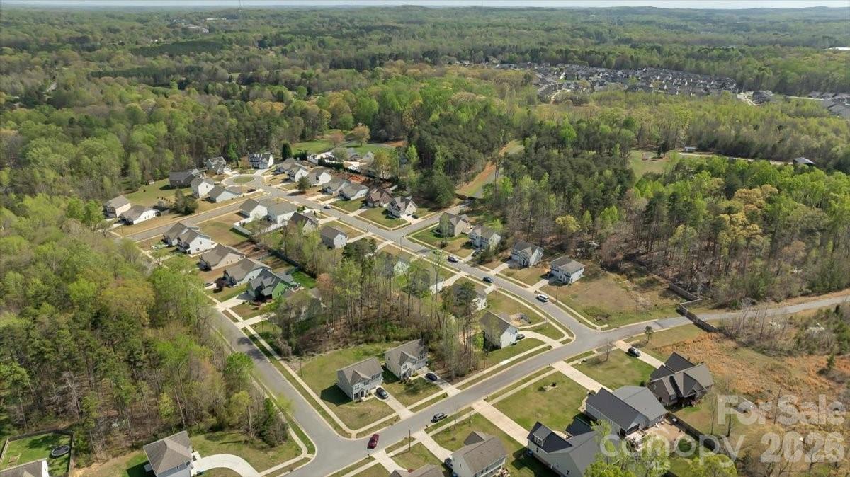 609 Oak Forest Lane — Salisbury